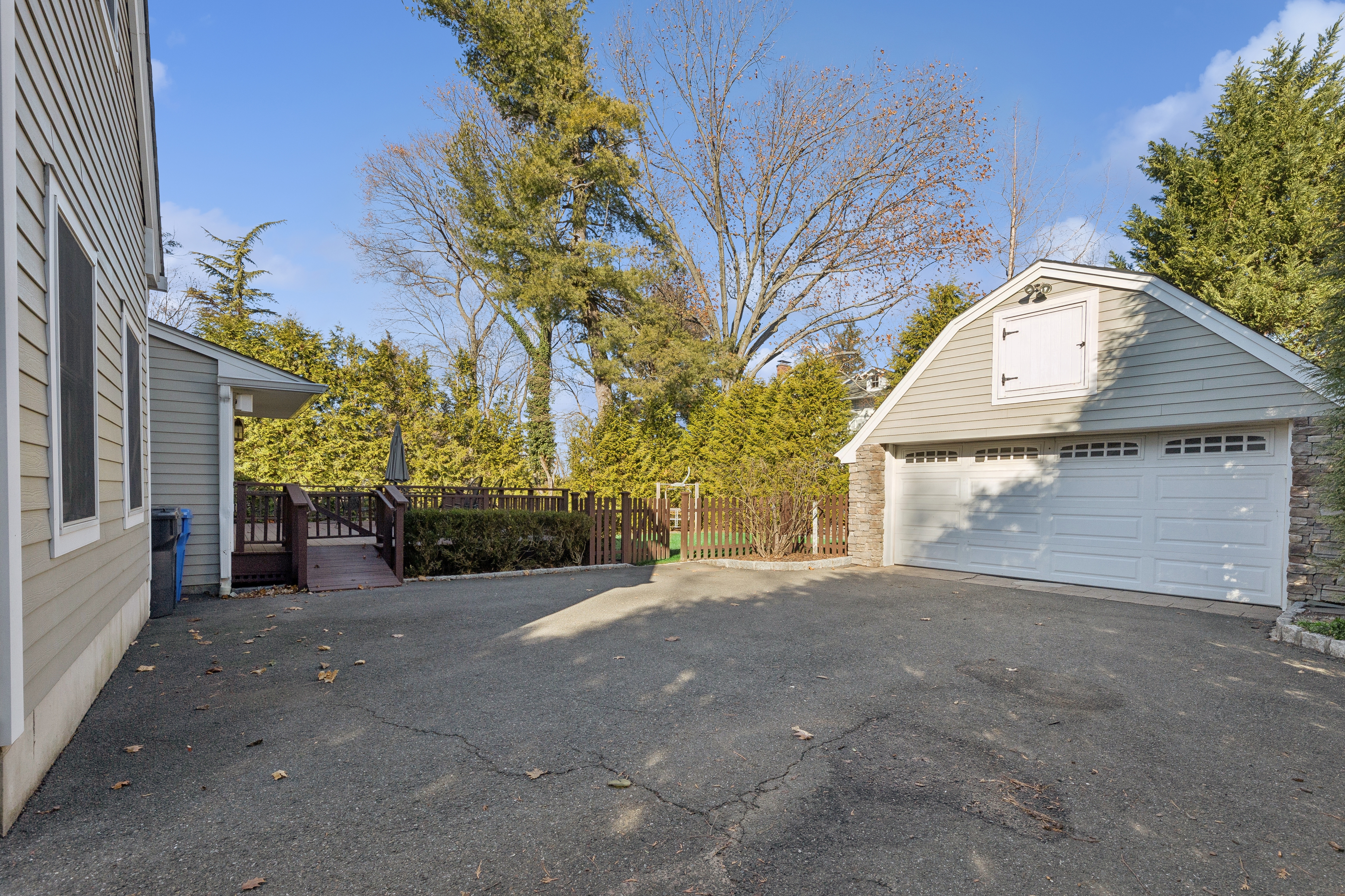133 Maple