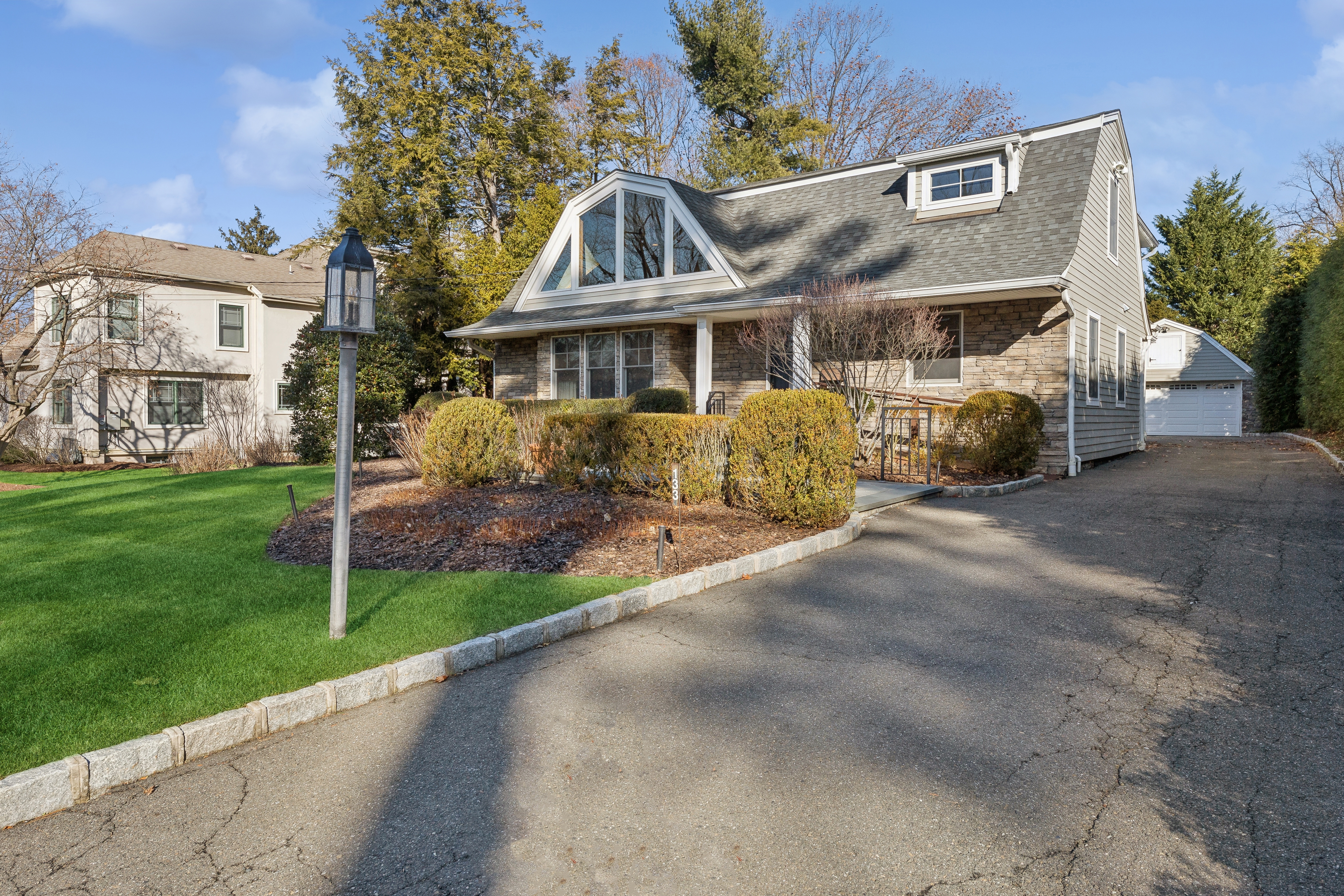 133 Maple