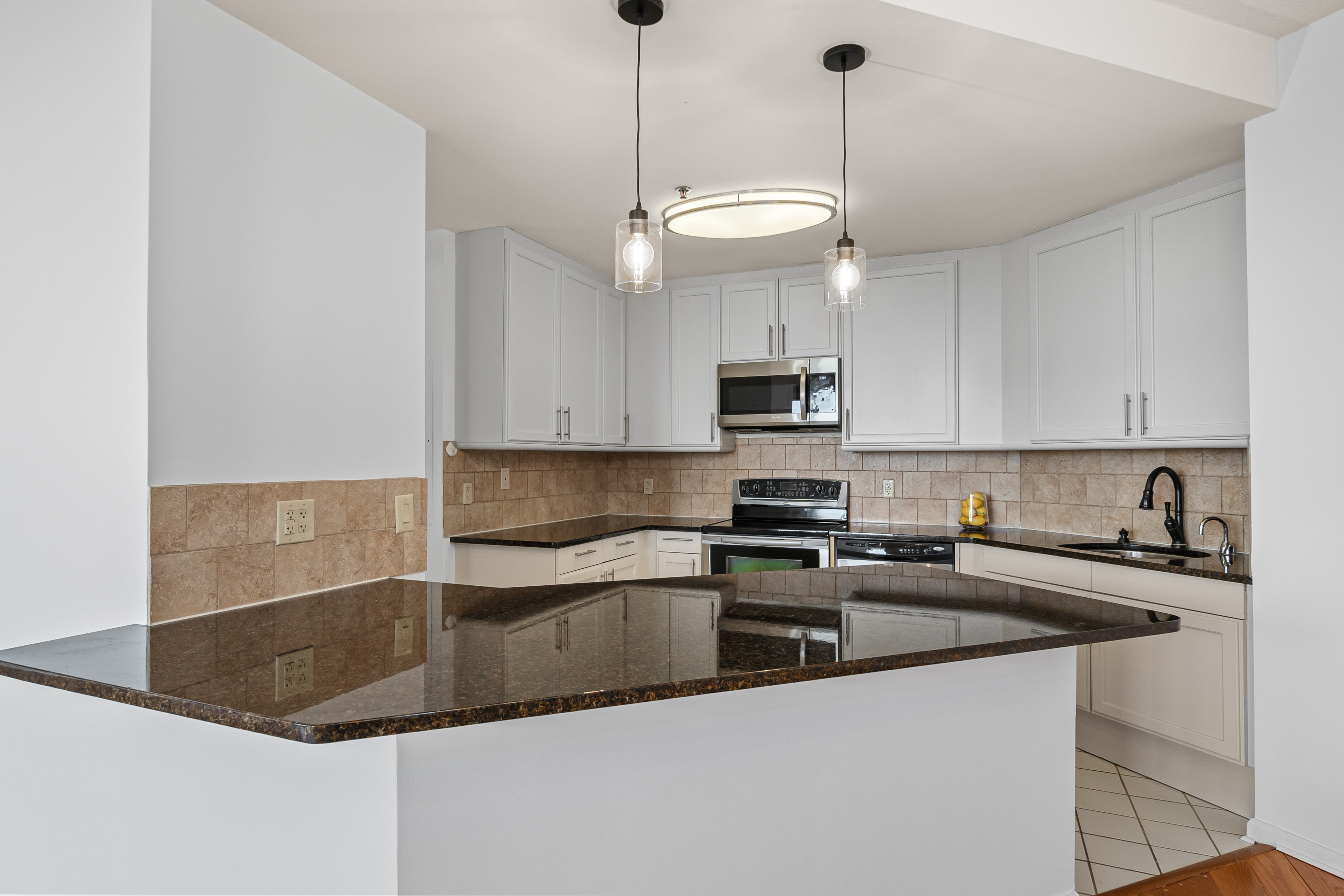 100 Carlyle Drive, #16ES 