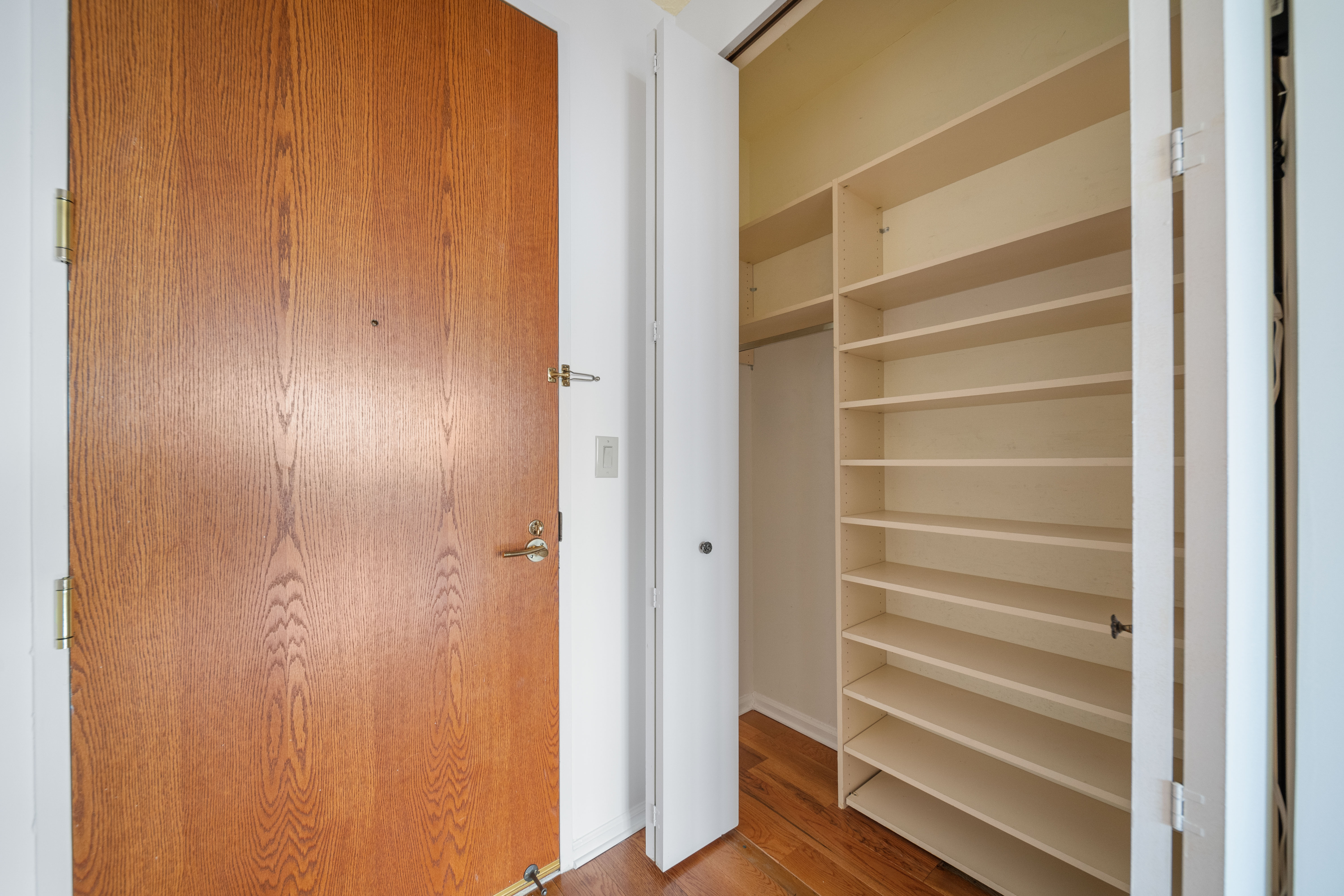 100 Carlyle Drive, #16ES 