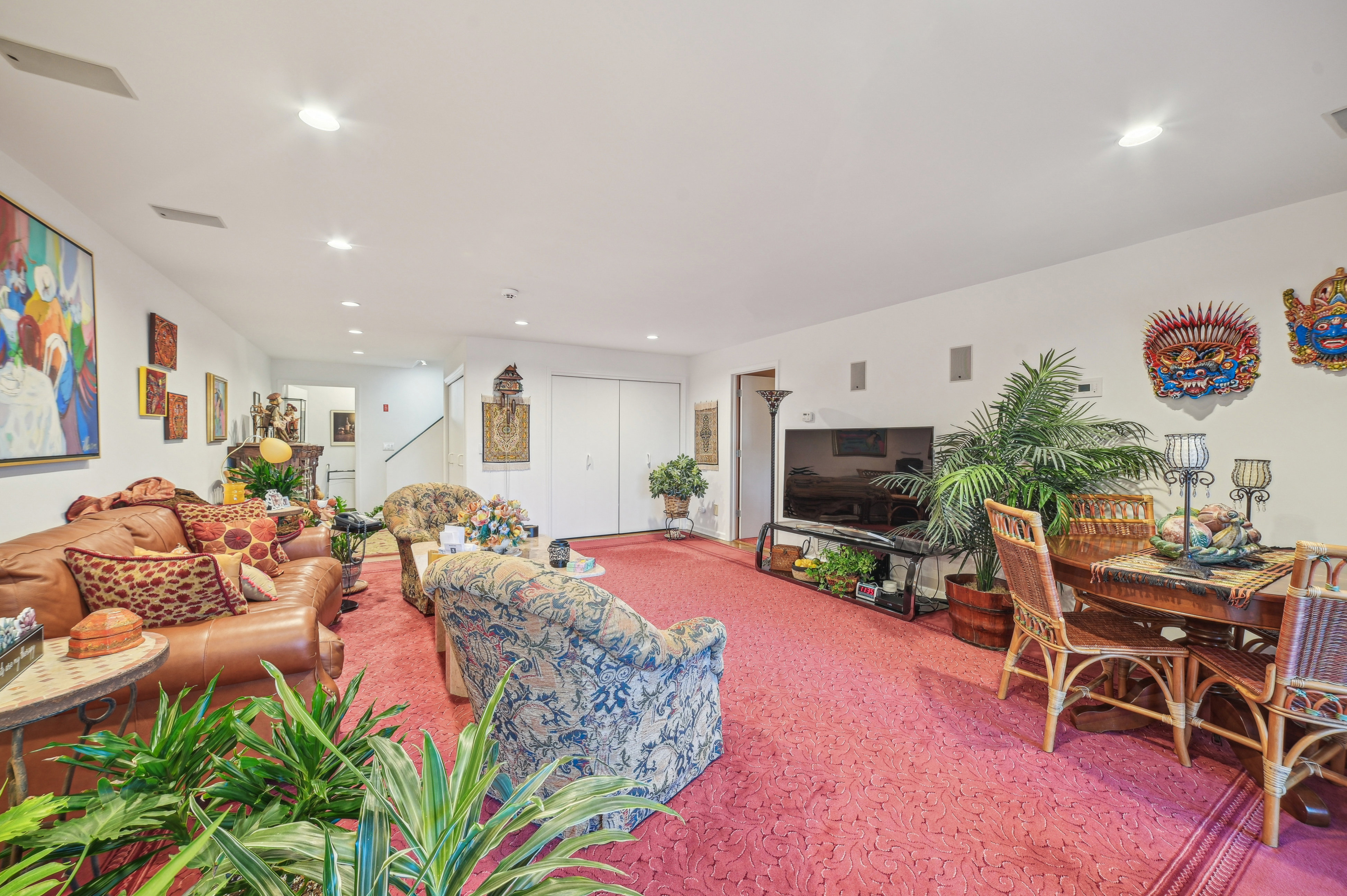 4 Hidden Ledge Road 