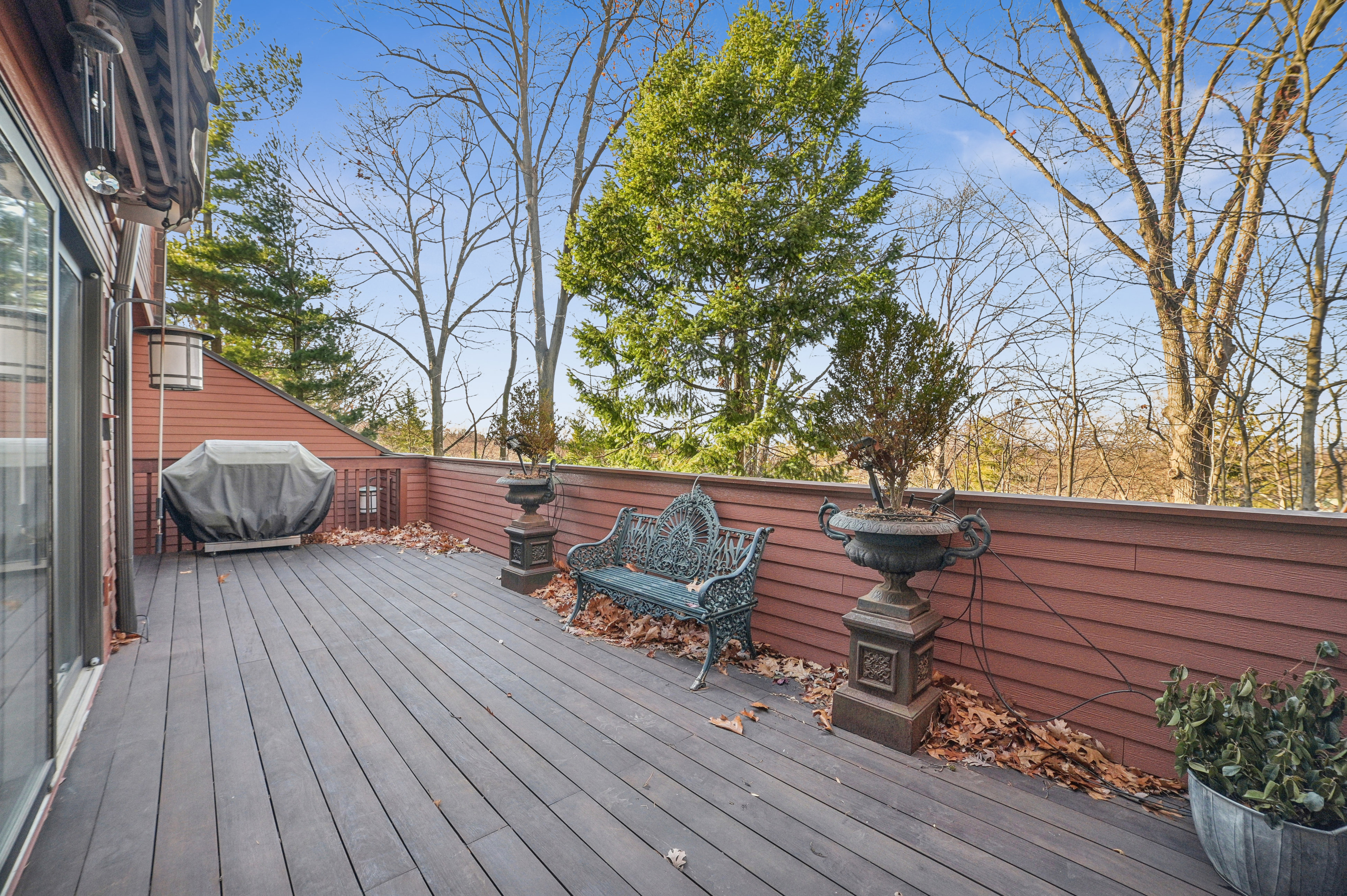 4 Hidden Ledge Road 