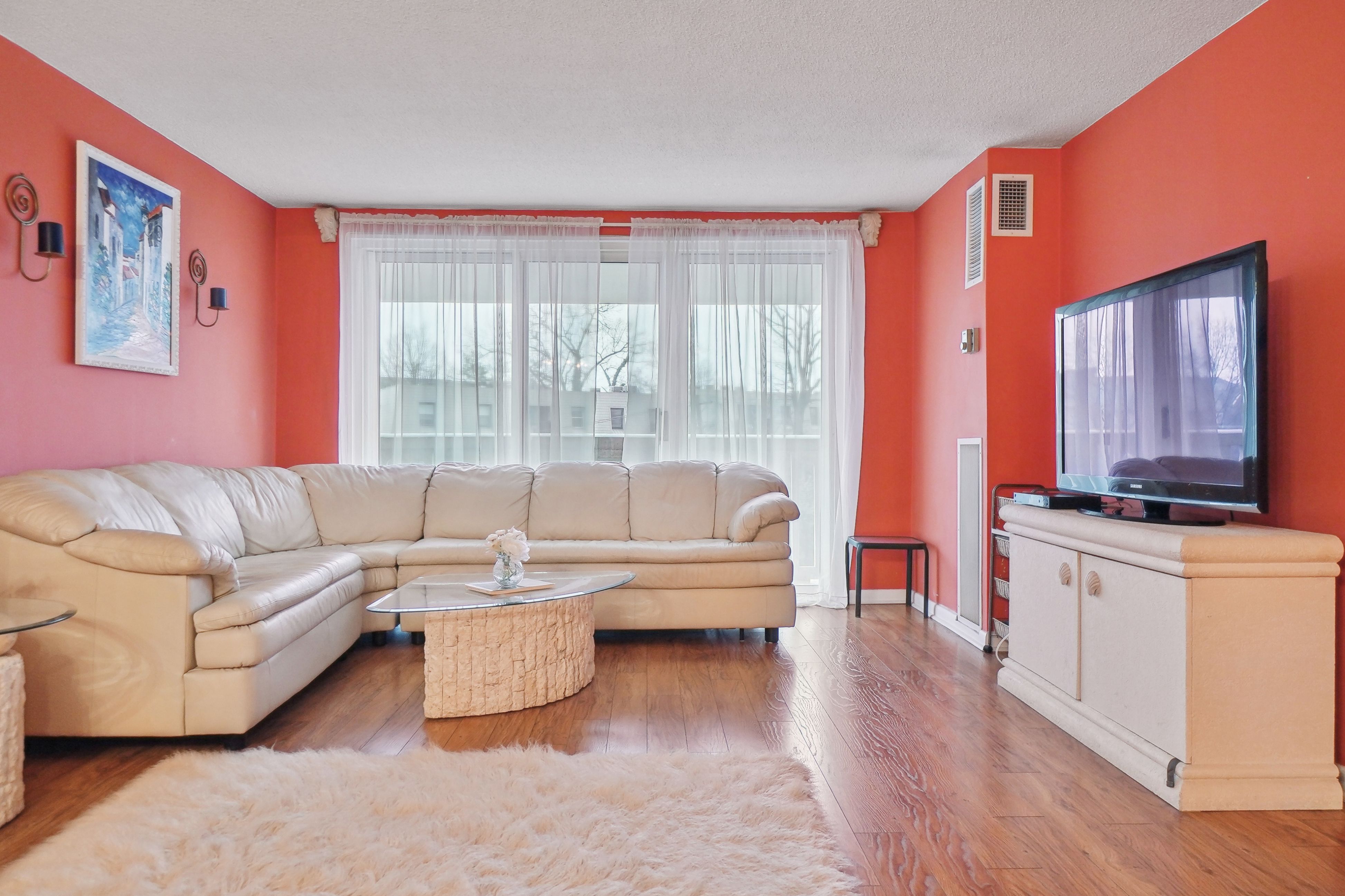 555 North Avenue 3J 