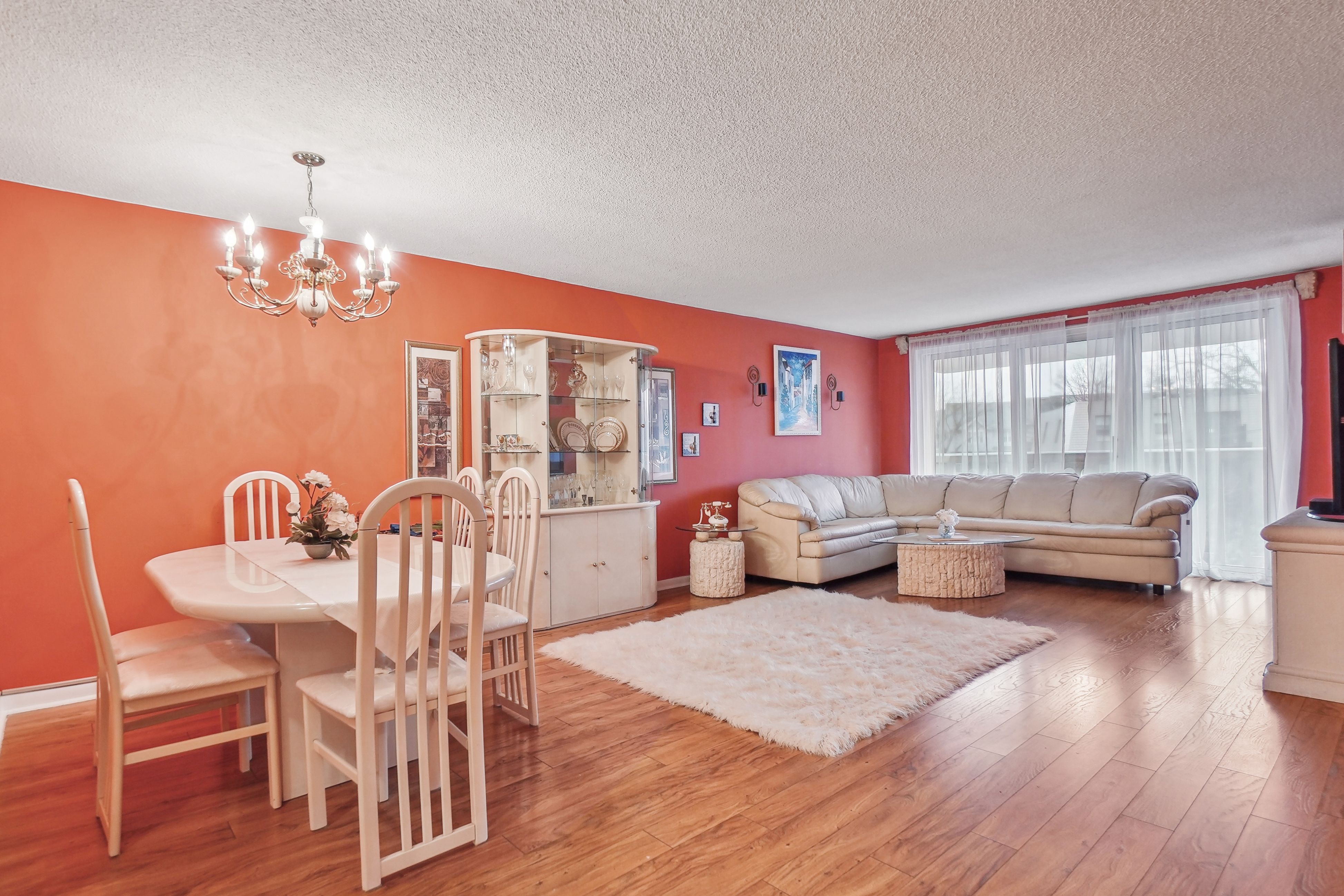 555 North Avenue 3J 