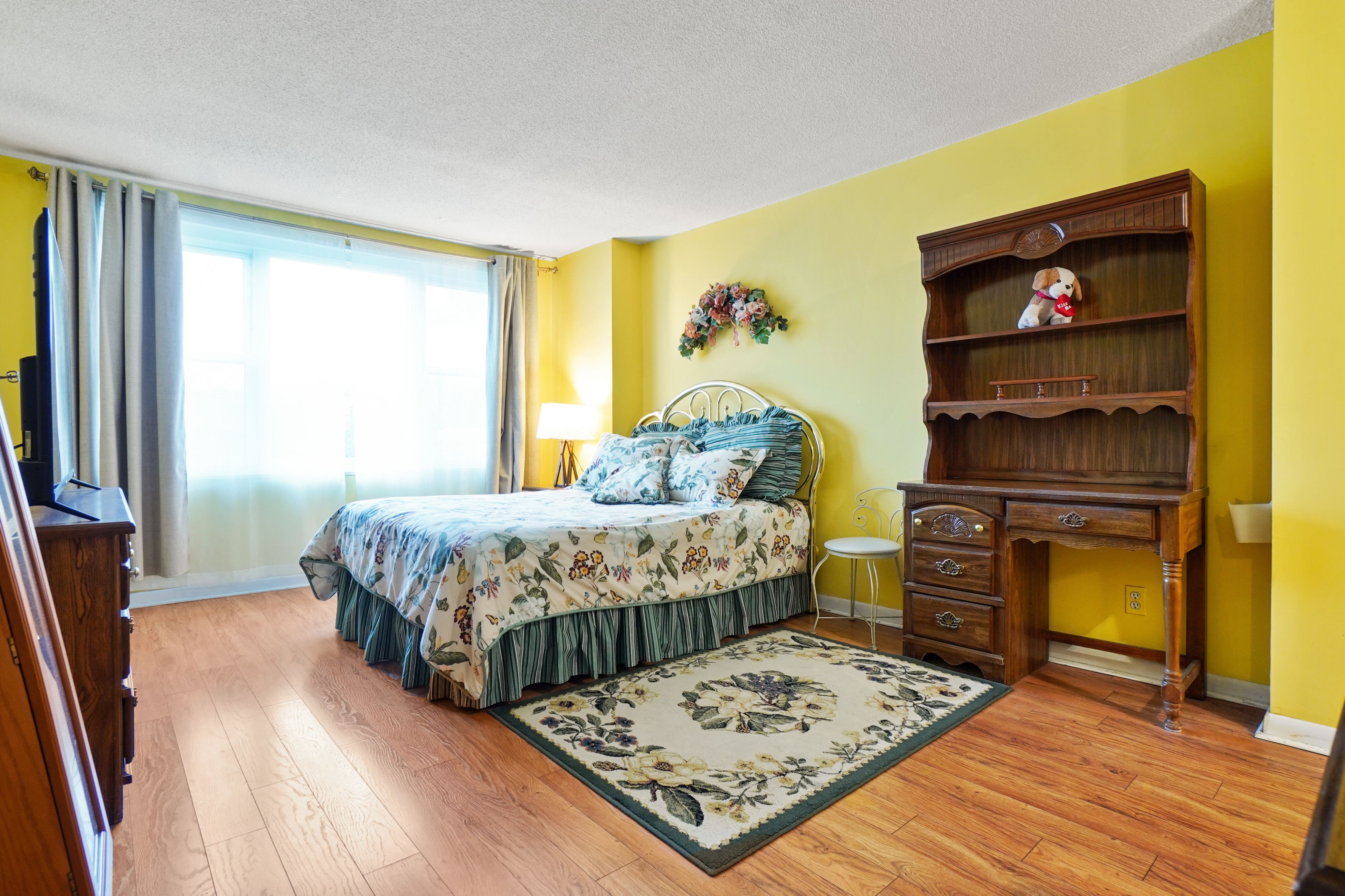 555 North Avenue 3J 