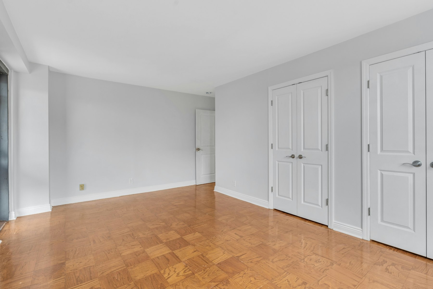 500 Central Ave Unit# 412