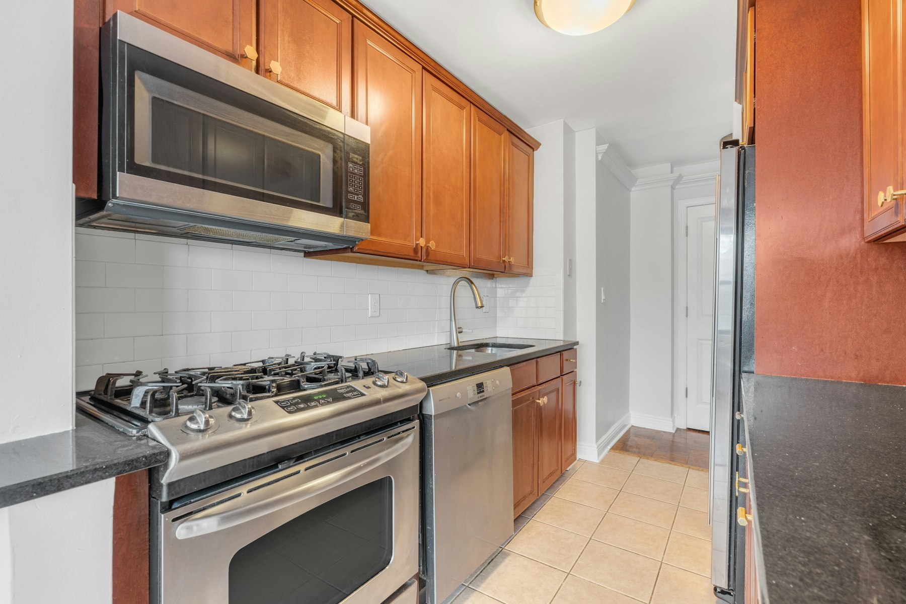 500 Central Ave Unit# 412
