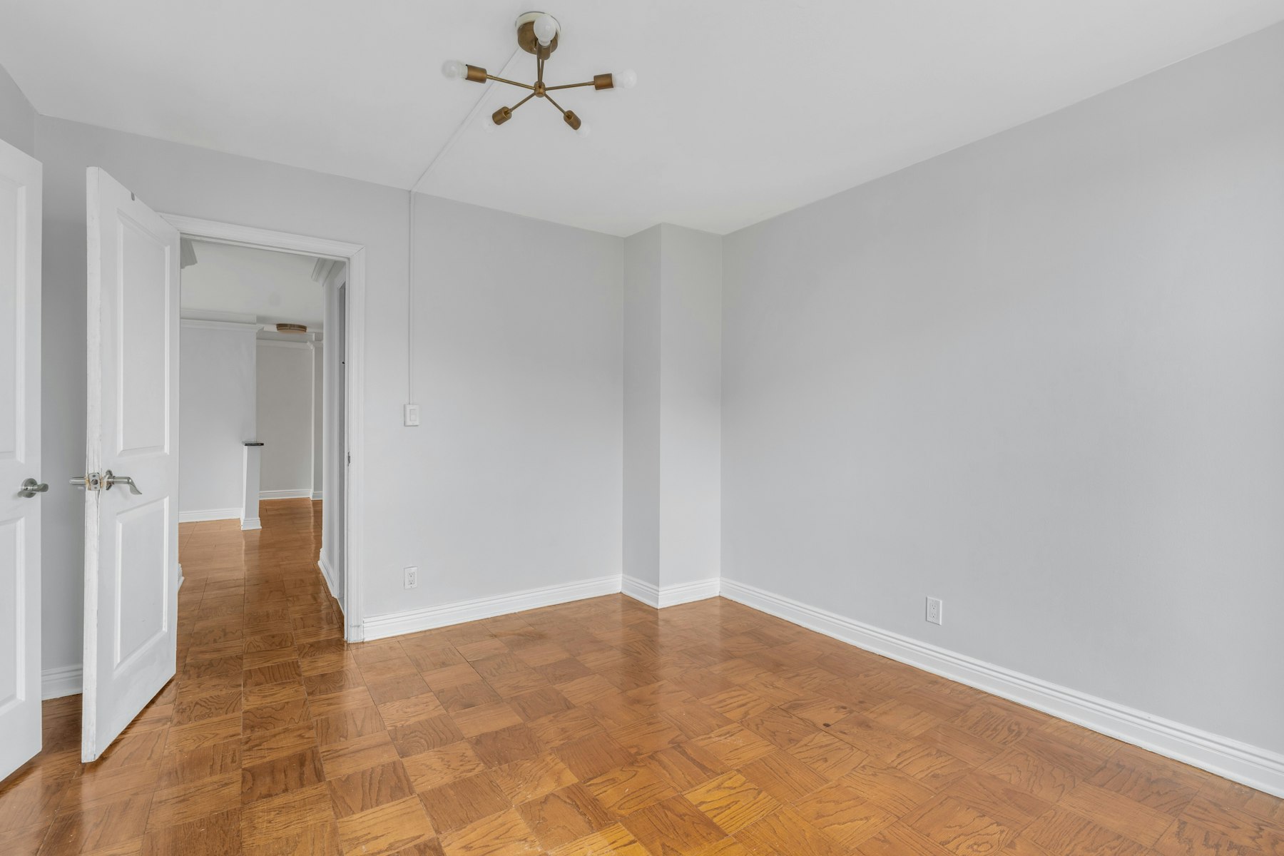 500 Central Ave Unit# 412