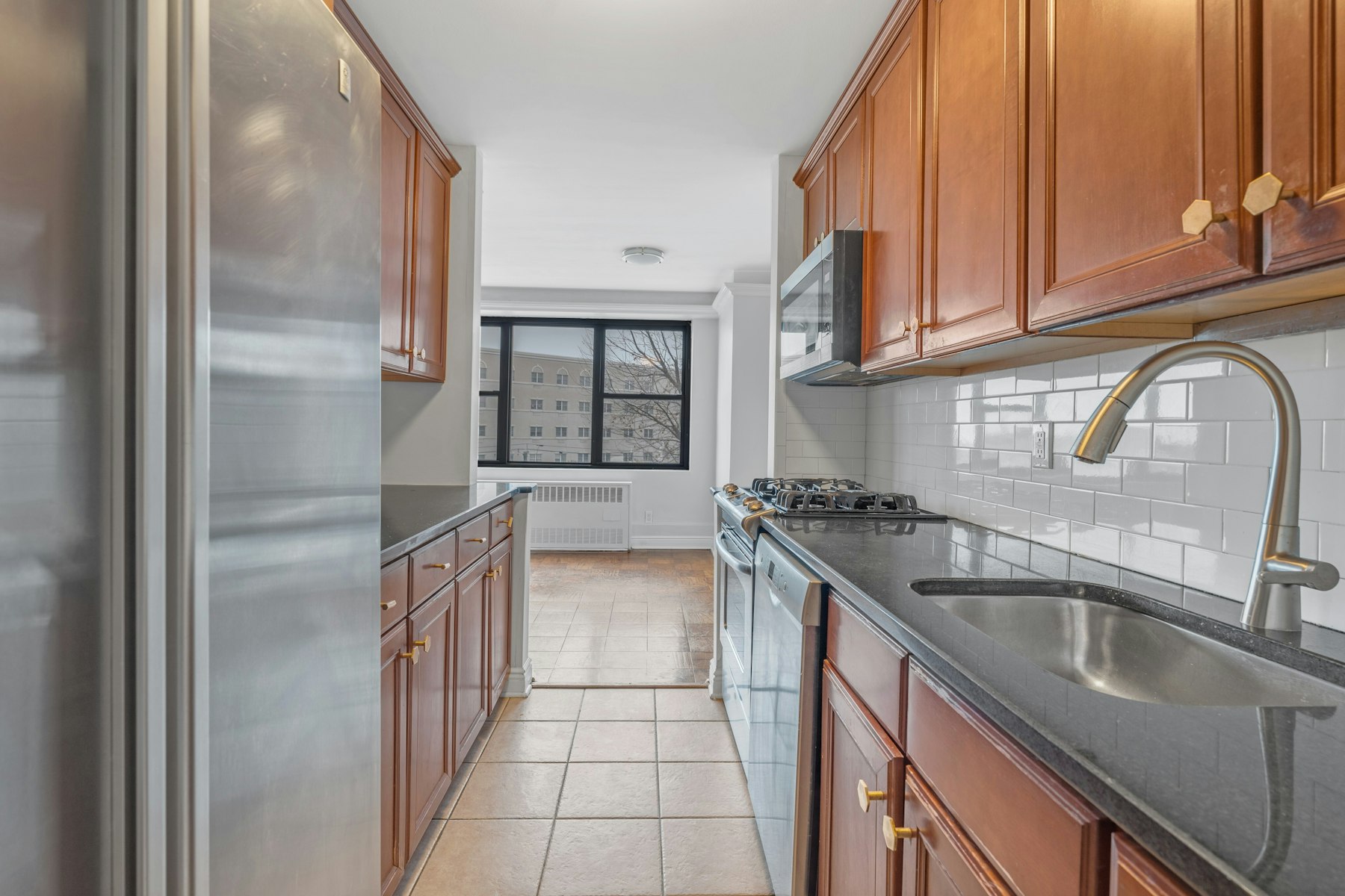 500 Central Ave Unit# 412