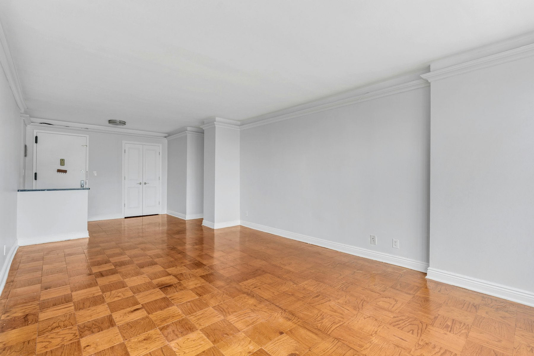 500 Central Ave Unit# 412