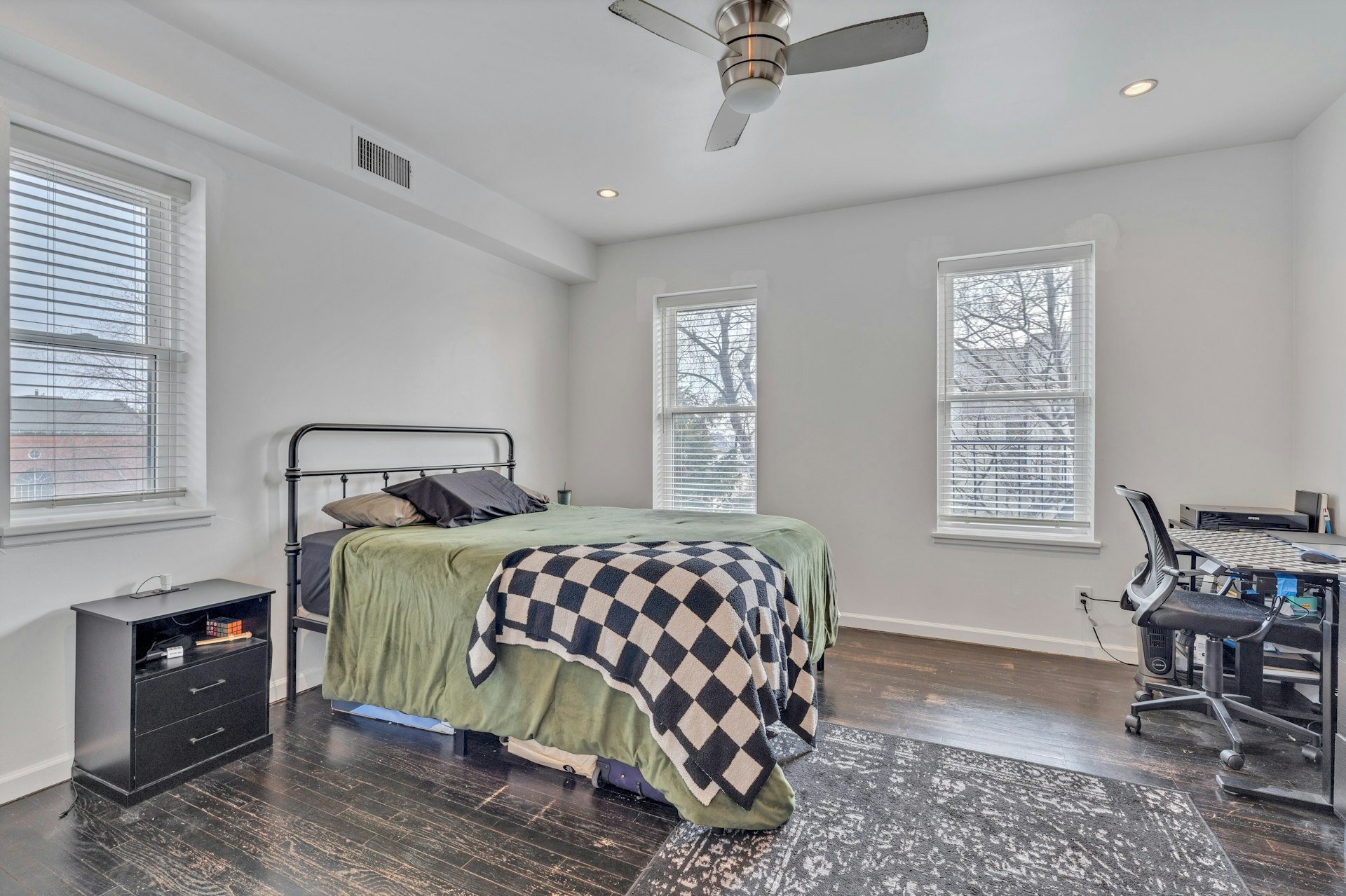 310 Palisade Avenue 301