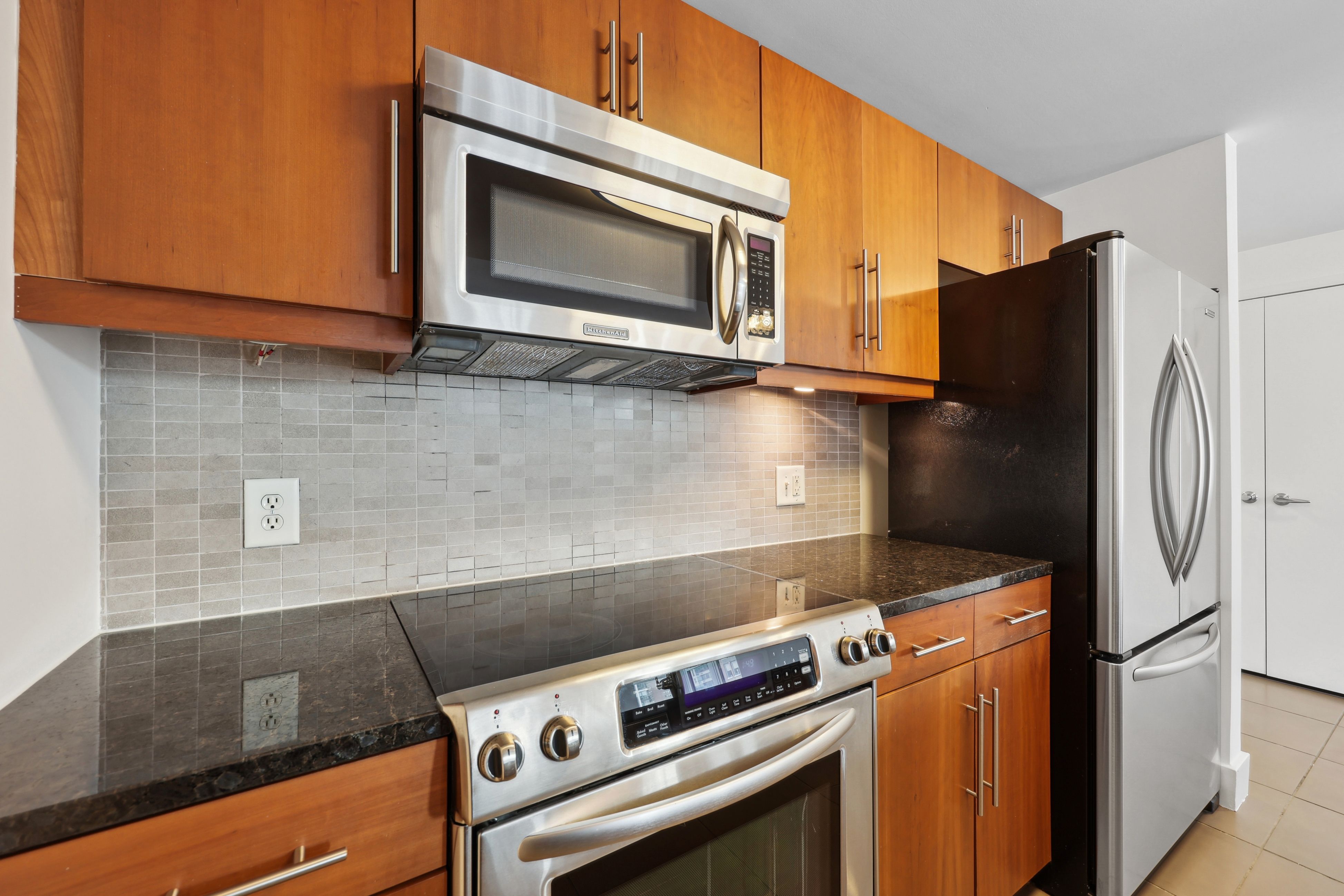 88 Morgan Street, #909 