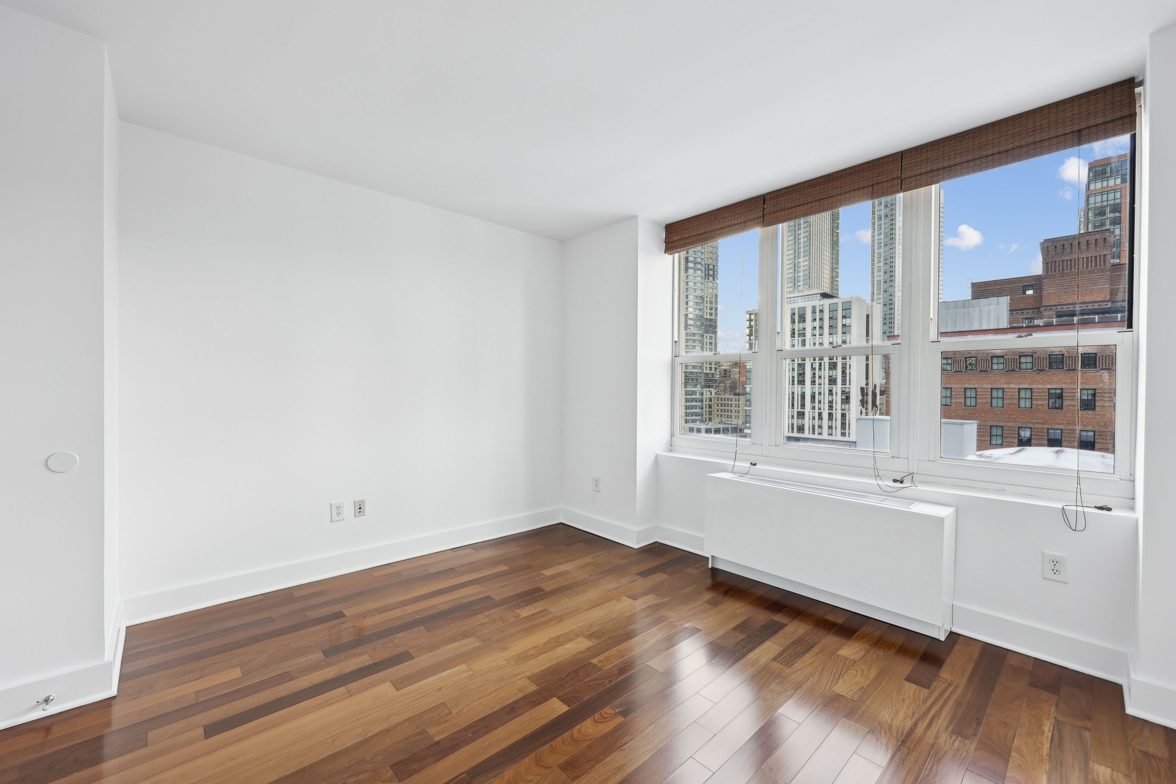 88 Morgan Street, #909 