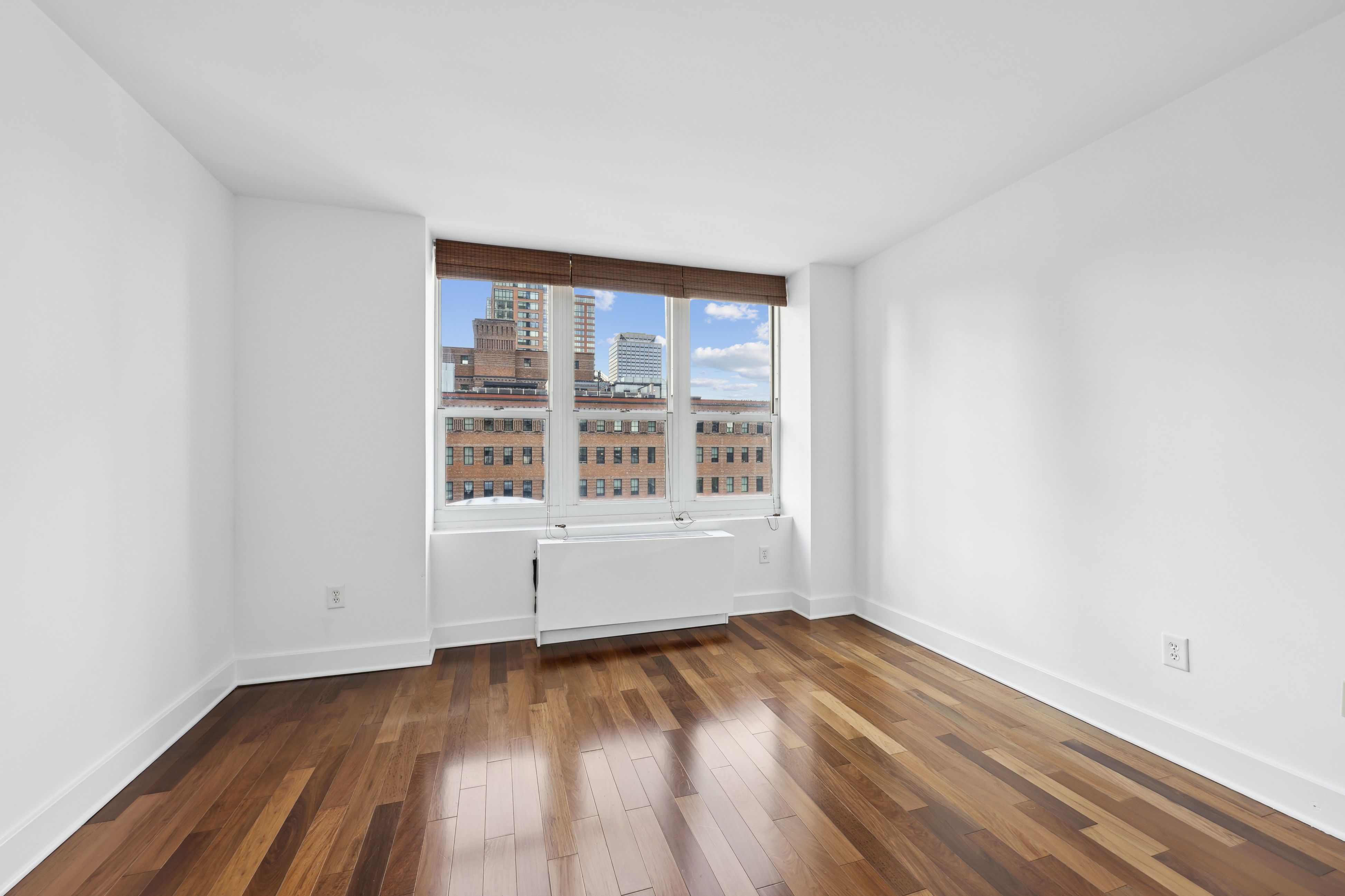 88 Morgan Street, #909 