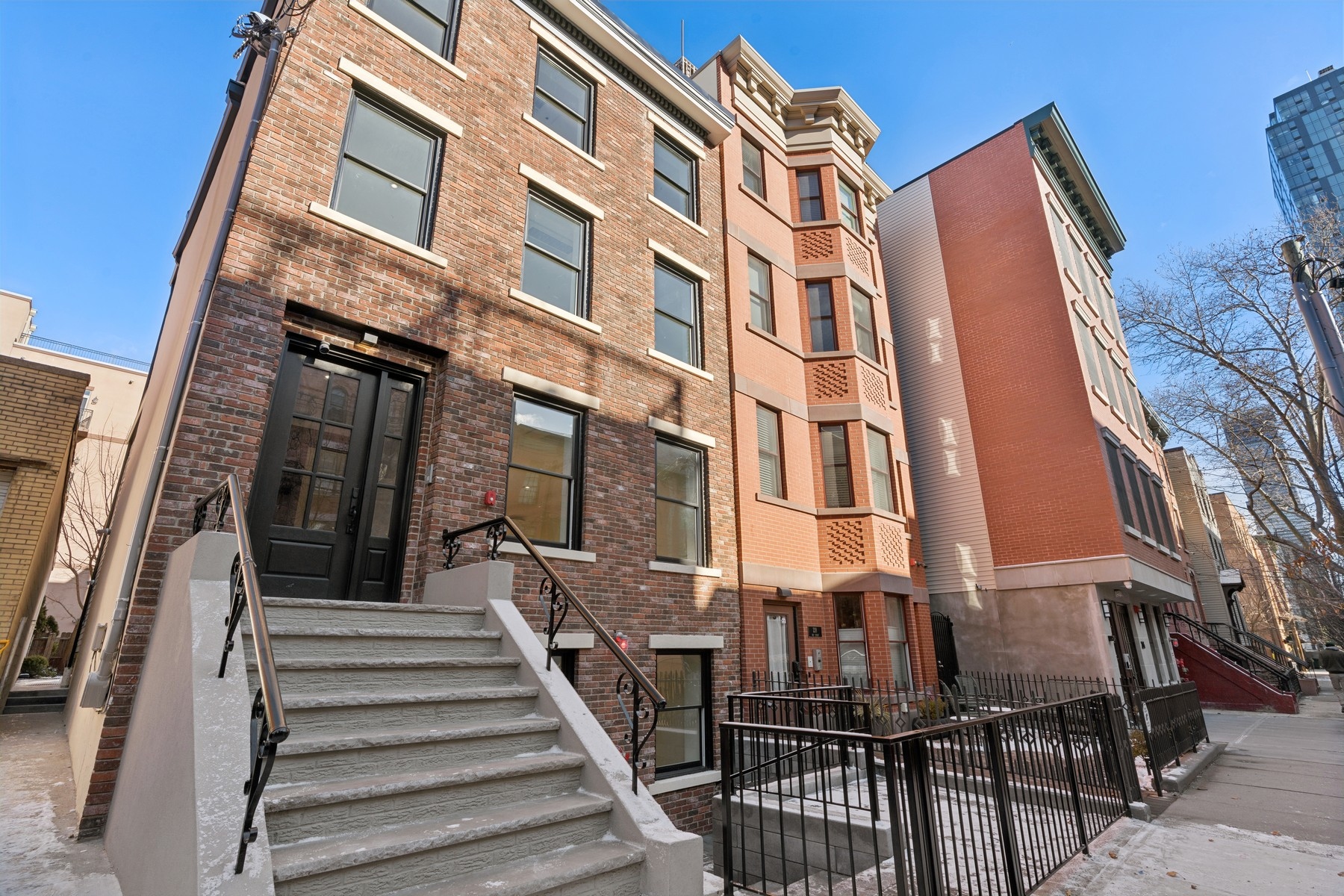 230 Bay Street Unit 3