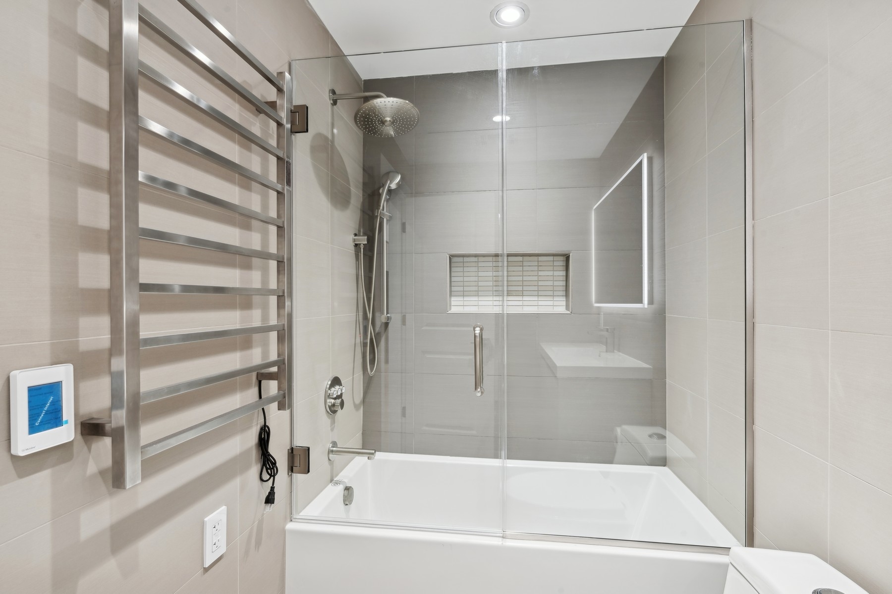 230 Bay Street Unit 3