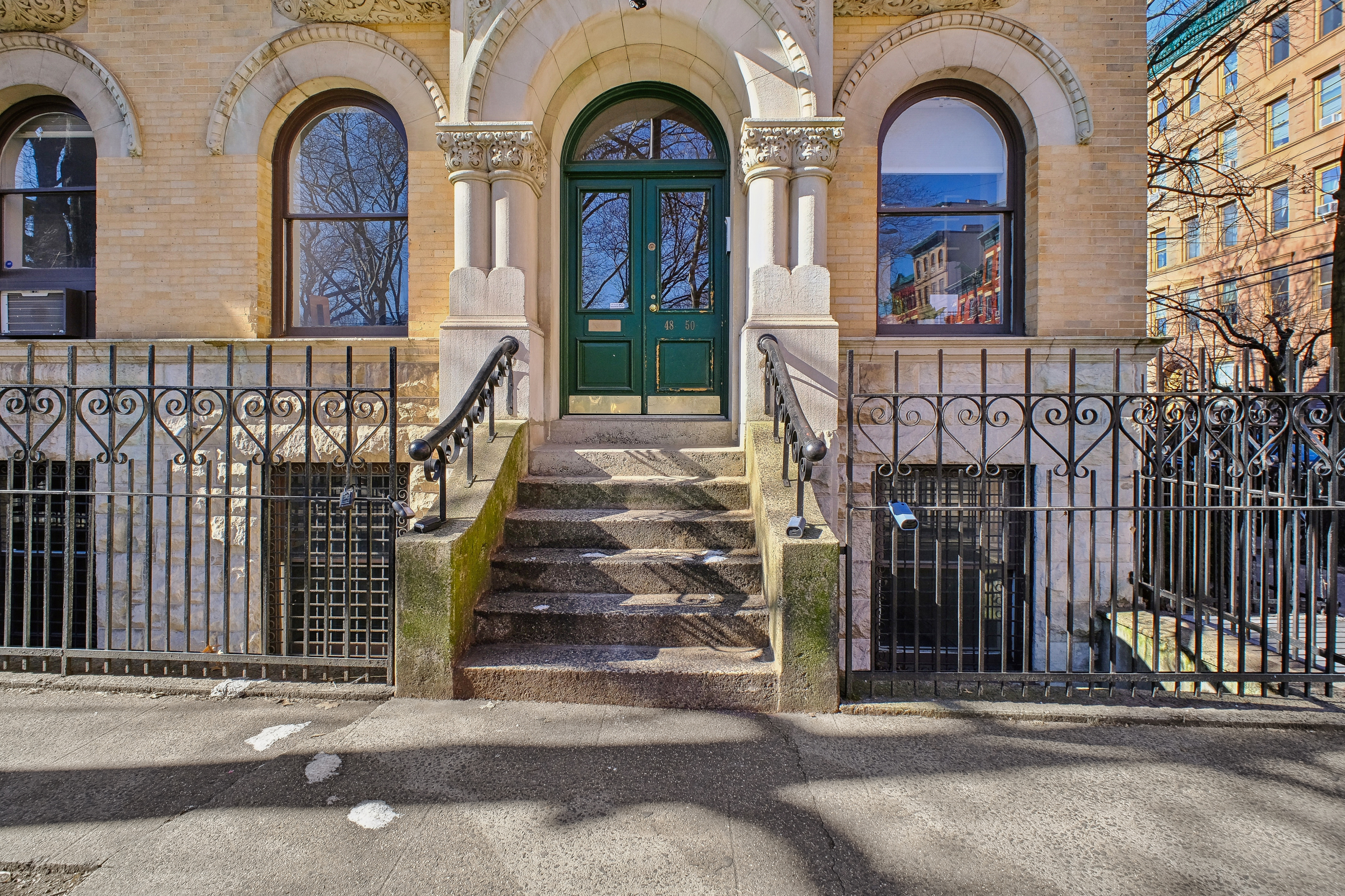 48-50 West Hamilton Place, unit 4 
