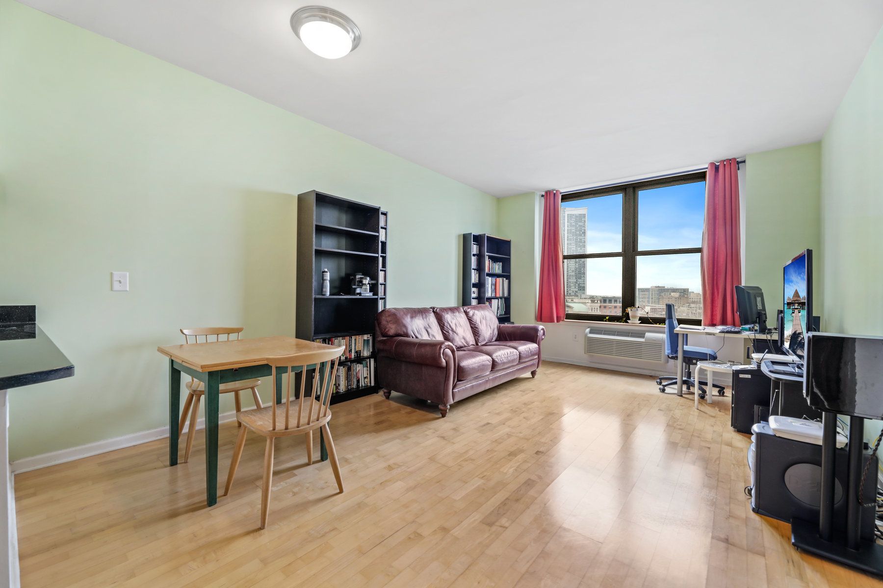 102 Christopher Columbus Dr Unit# 1003