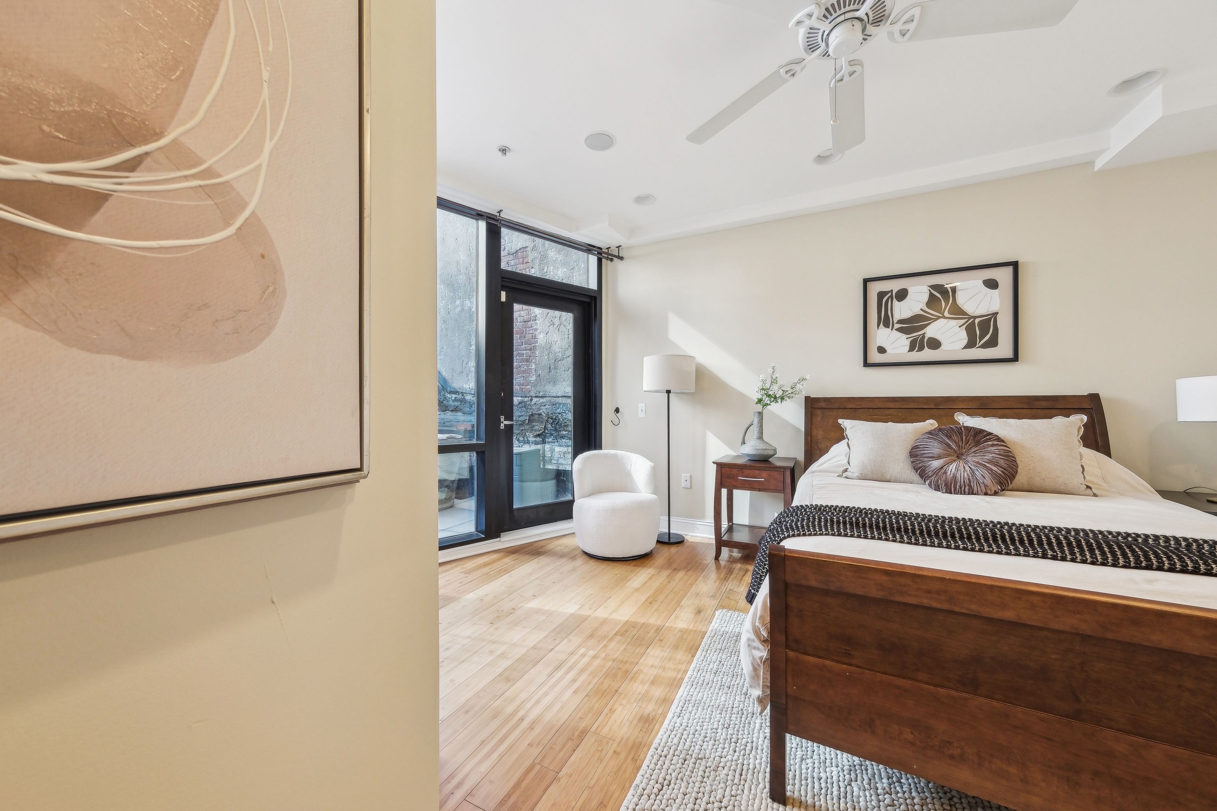 99 Montgomery Street Unit #5B