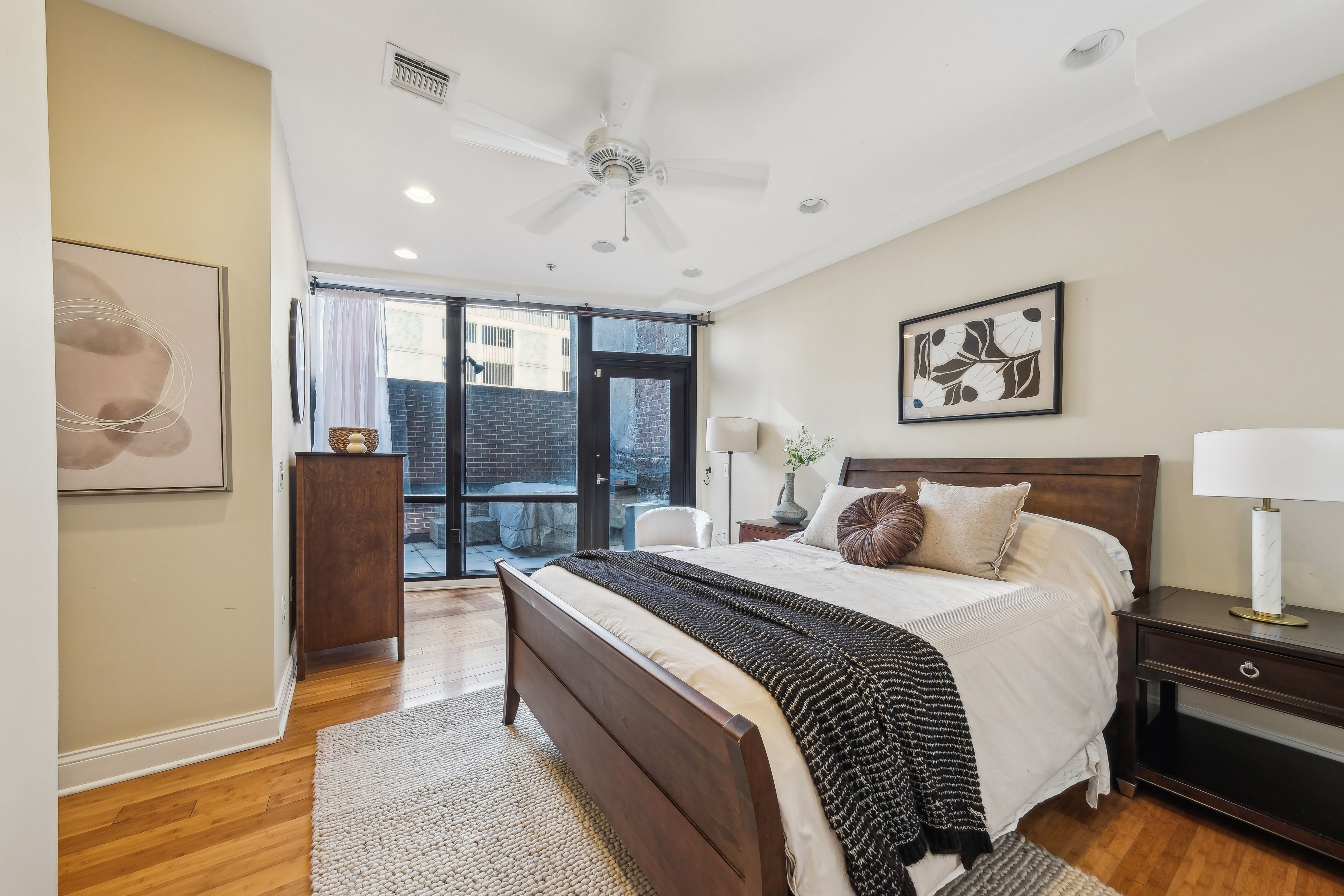 99 Montgomery Street Unit #5B