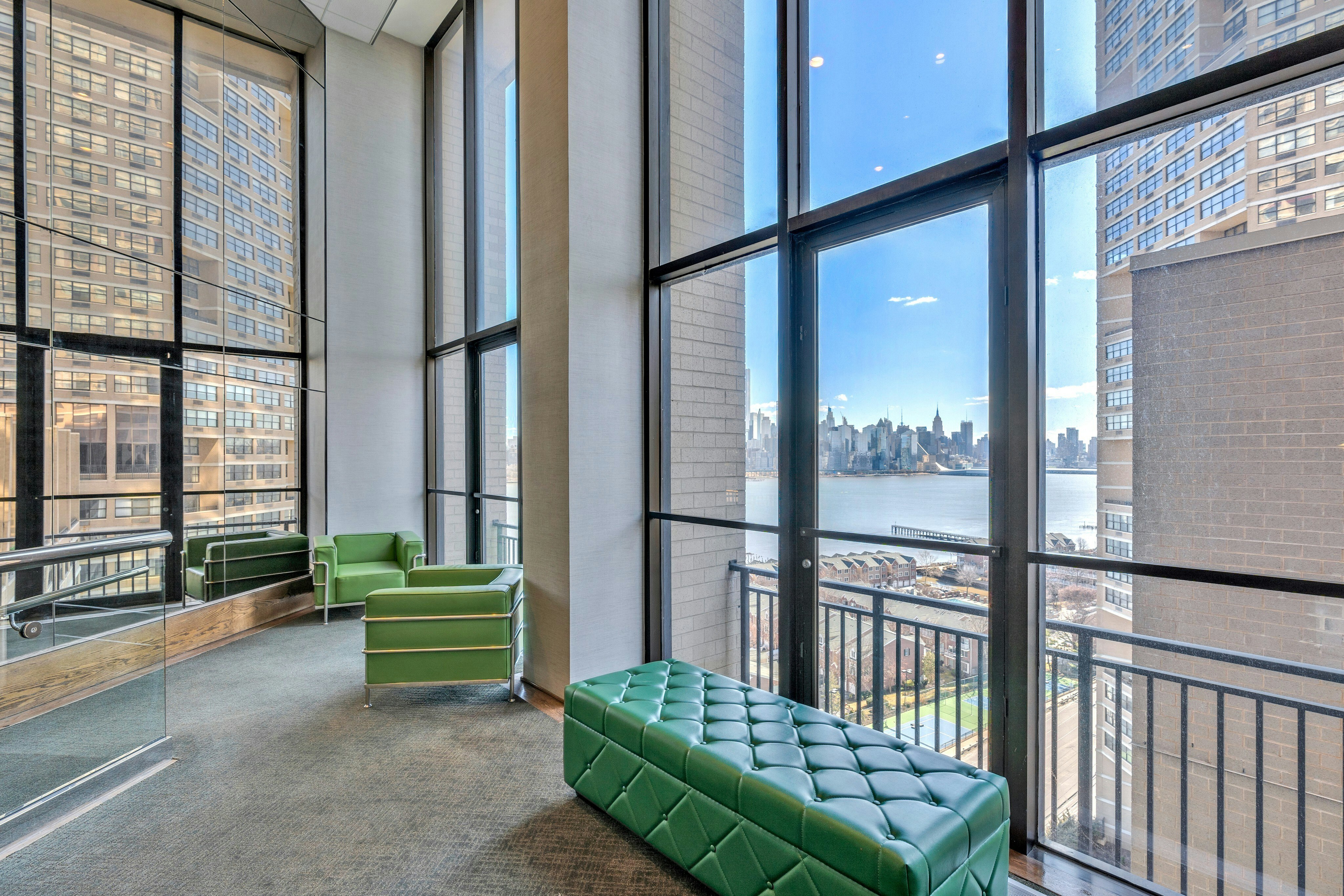 7004 JFK Boulevard East 33D