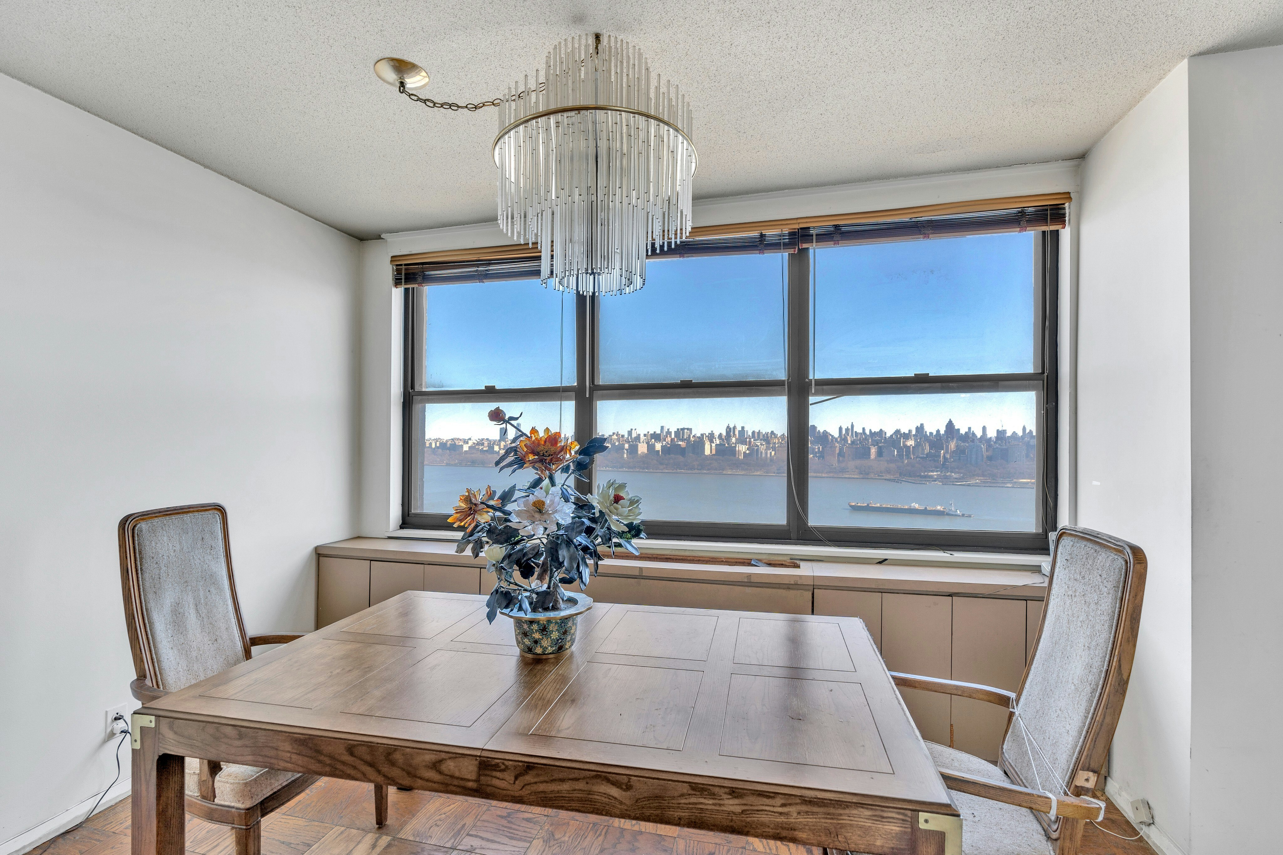 7004 JFK Boulevard East 33D