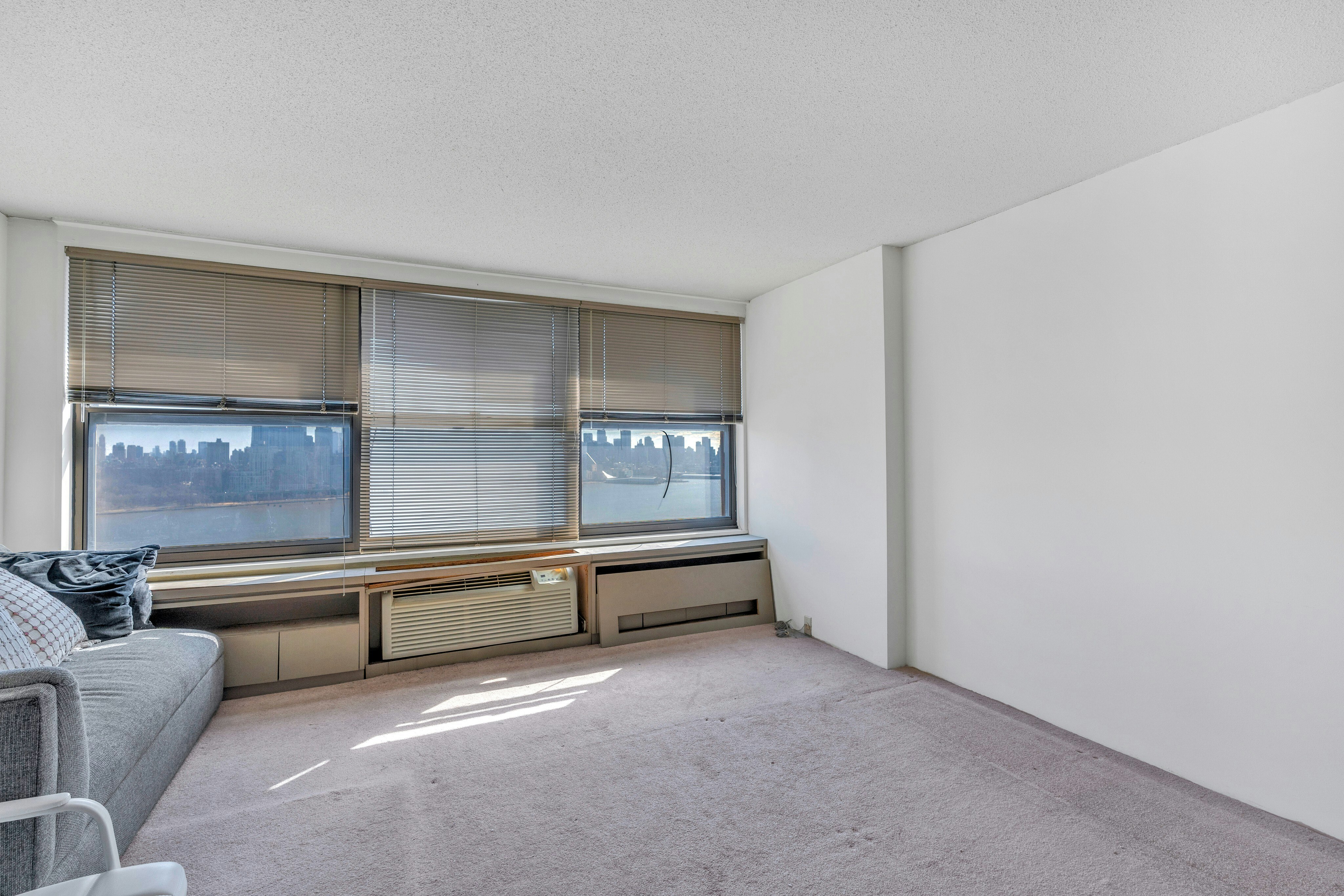 7004 JFK Boulevard East 33D