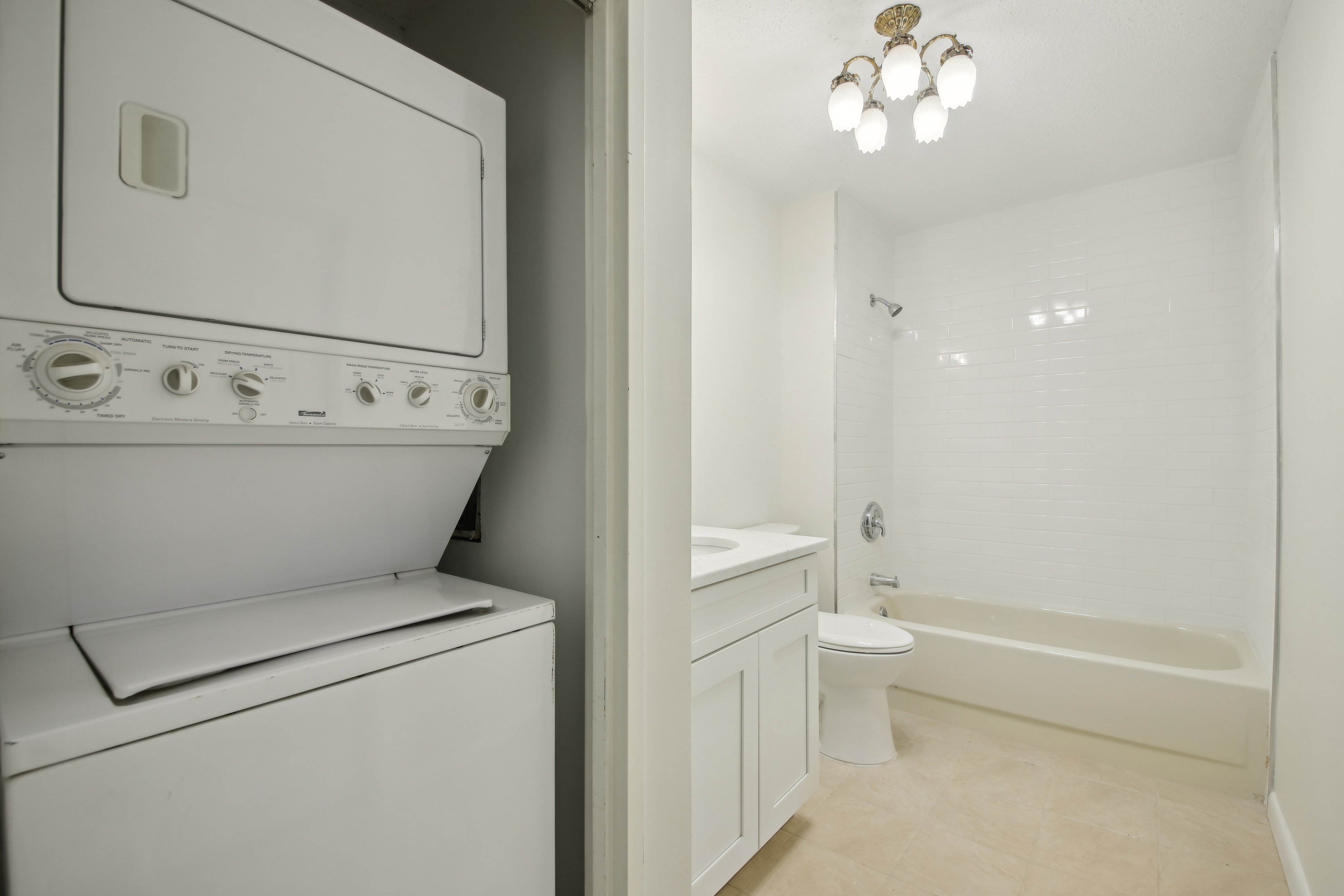 2138 Harmon Cove Tower, unit 2138 