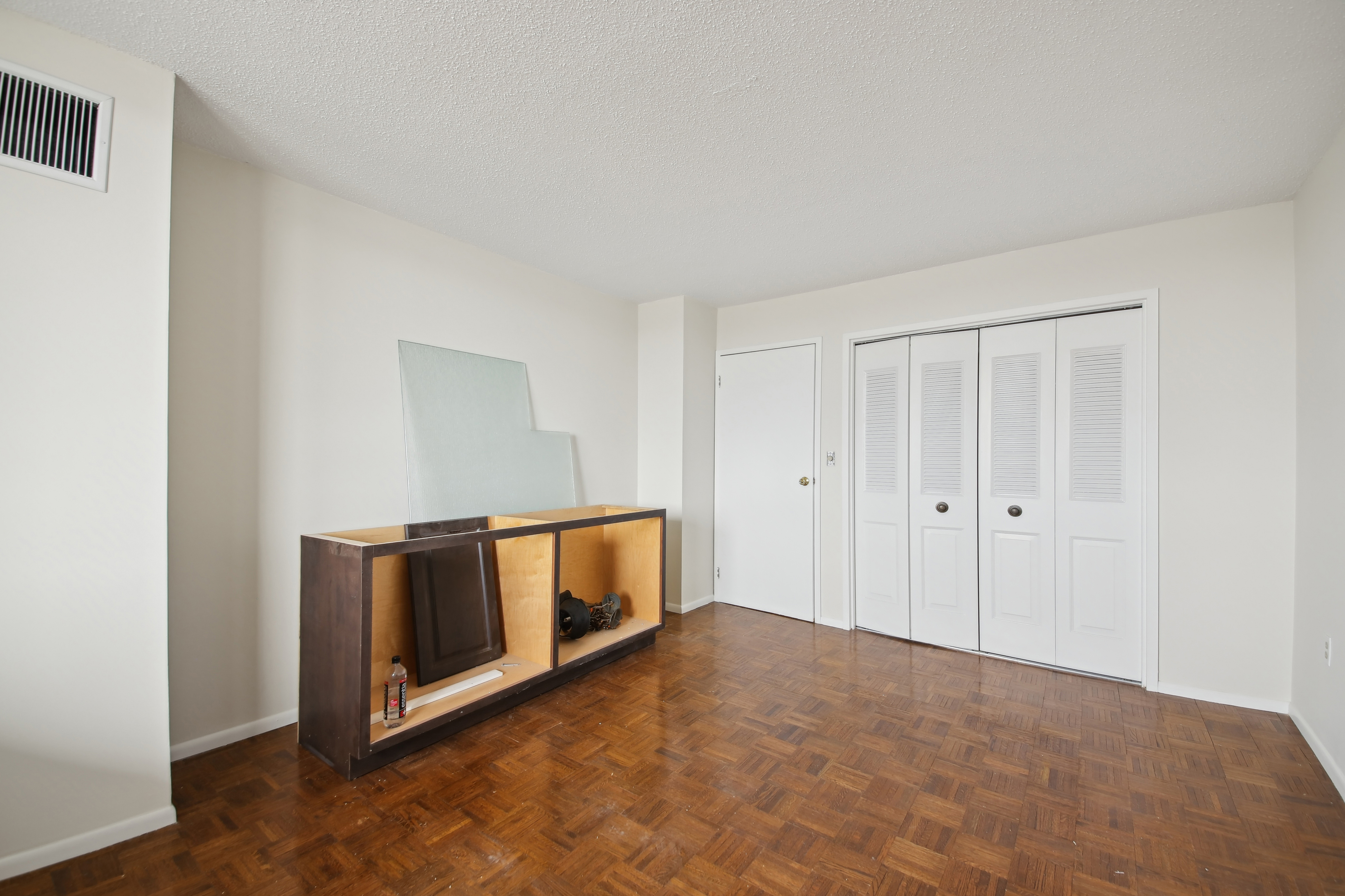 2138 Harmon Cove Tower, unit 2138 