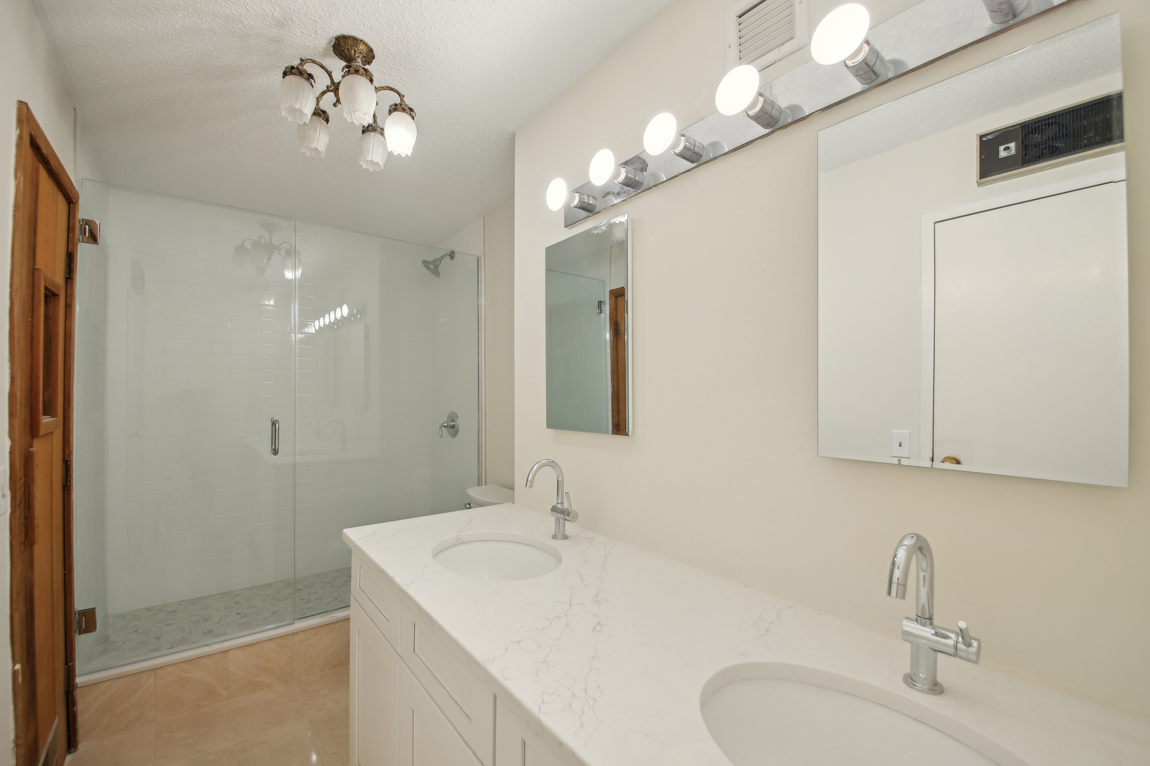 2138 Harmon Cove Tower, unit 2138 