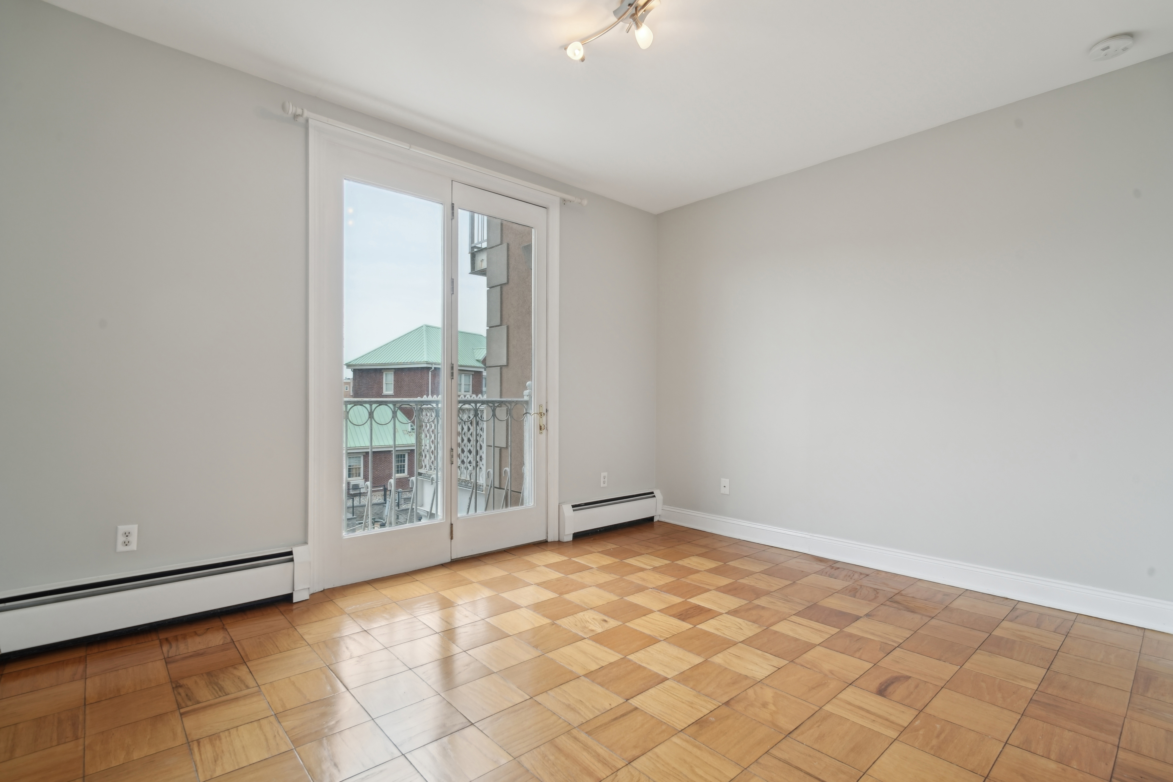 200 Shearwater Court West 22