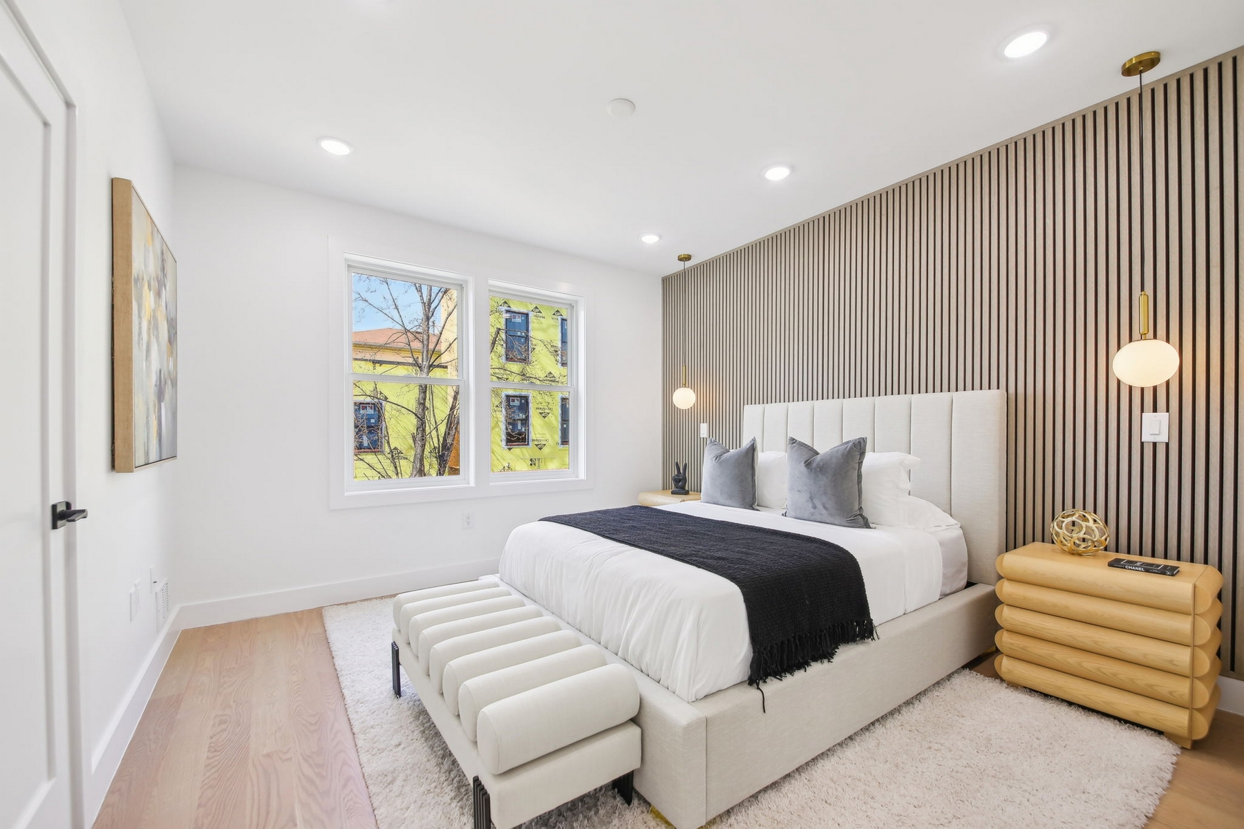 9 Pierce Ave Unit# 2