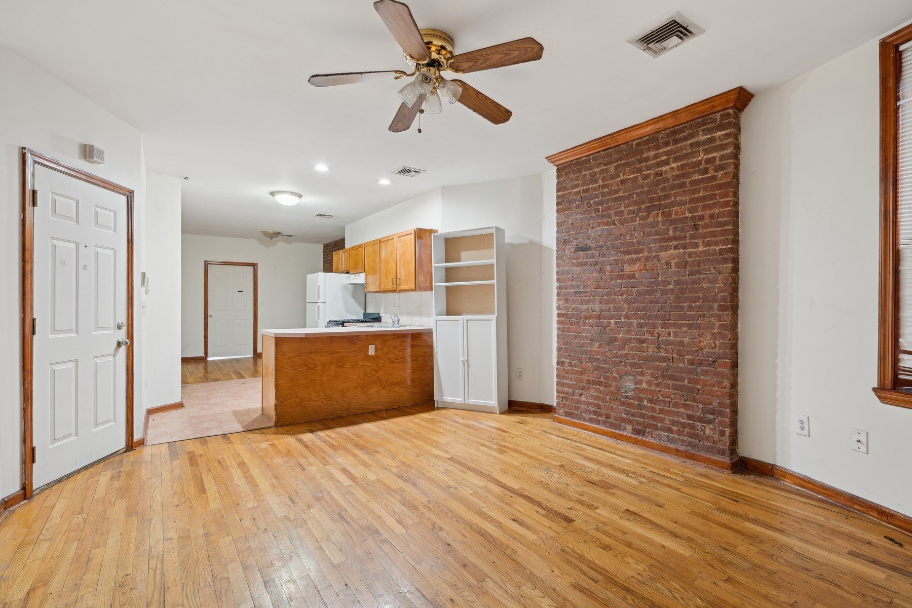 378 Baldwin Avenue, #1L 