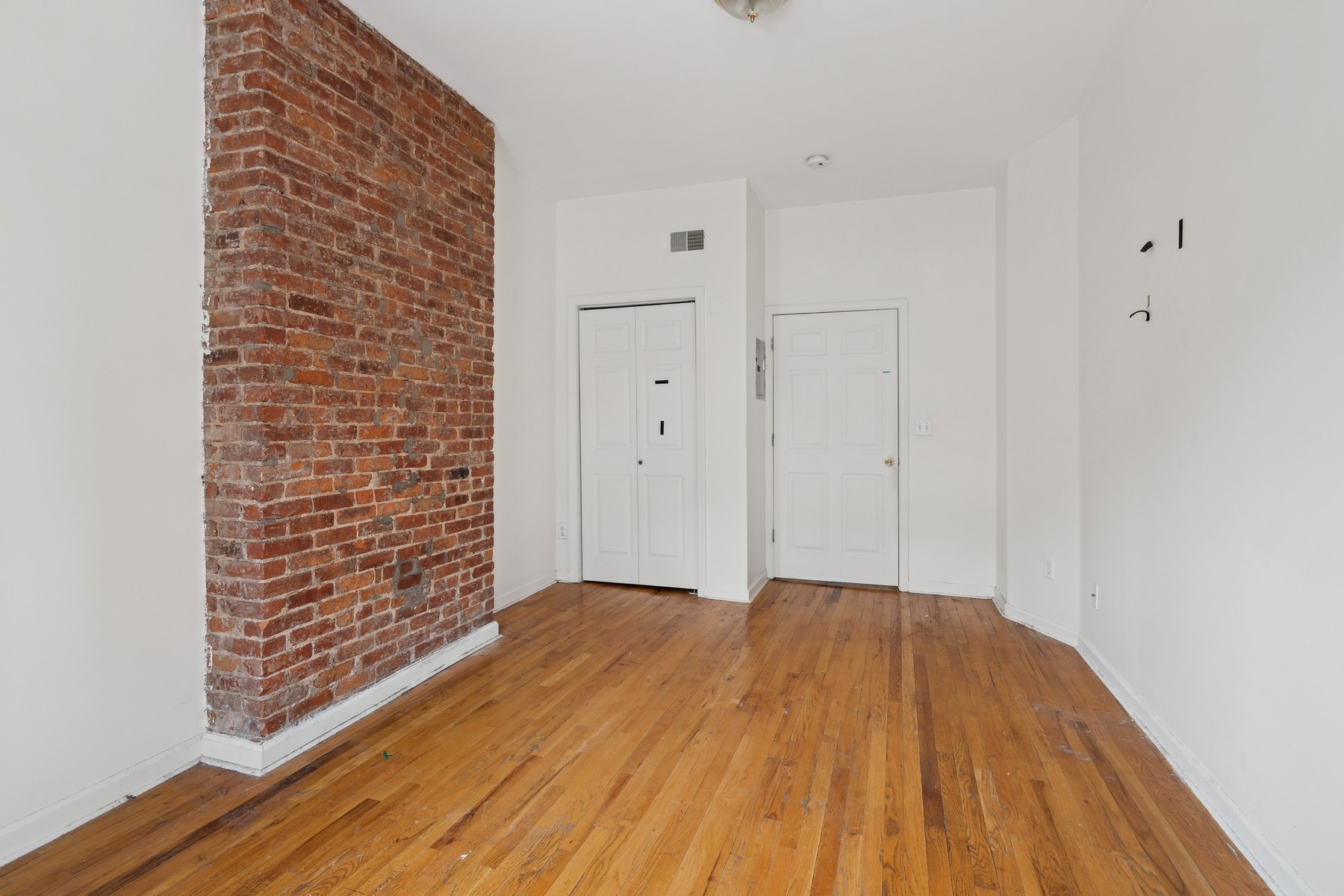 378 Baldwin Avenue, #1L 