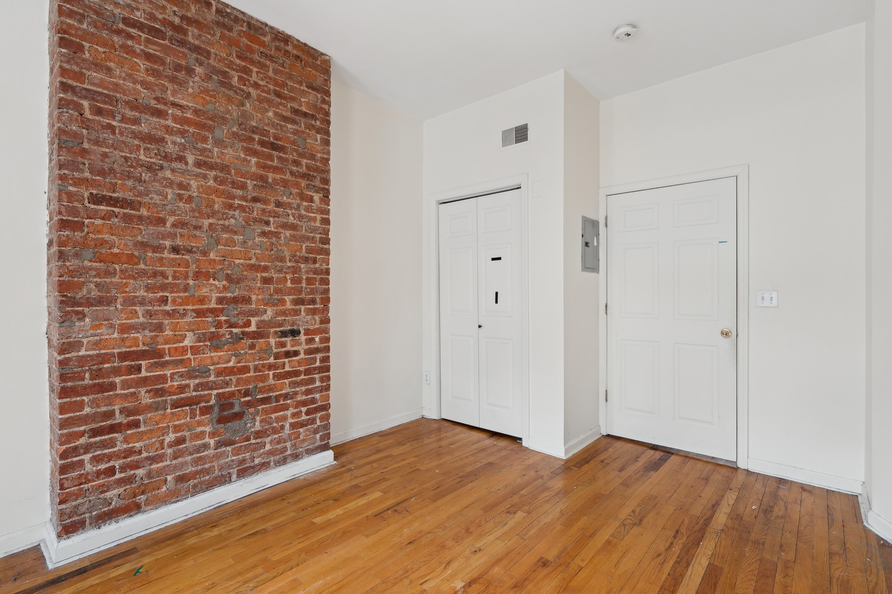 378 Baldwin Avenue, #1L 
