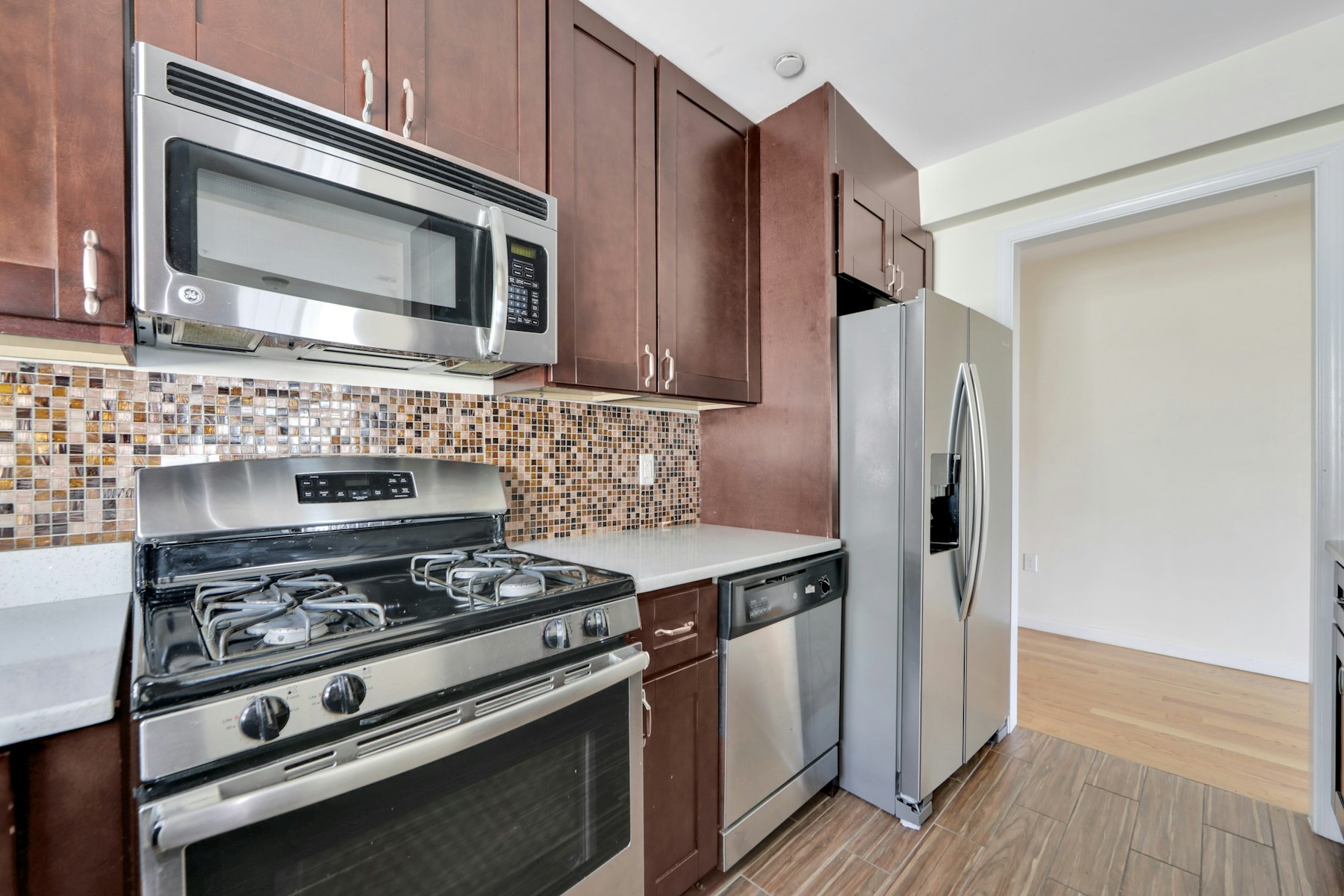 128 Gates Avenue Unit 4