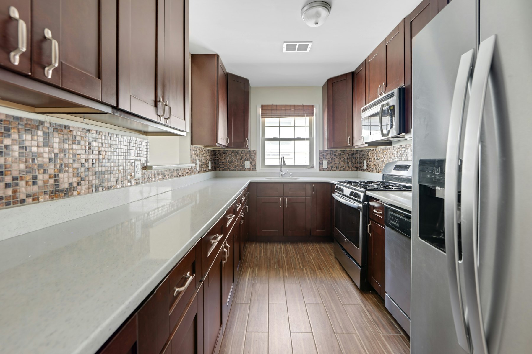 128 Gates Avenue Unit 4
