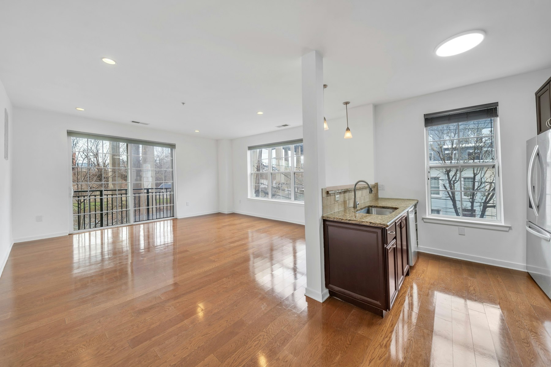 443 2nd Street #212 