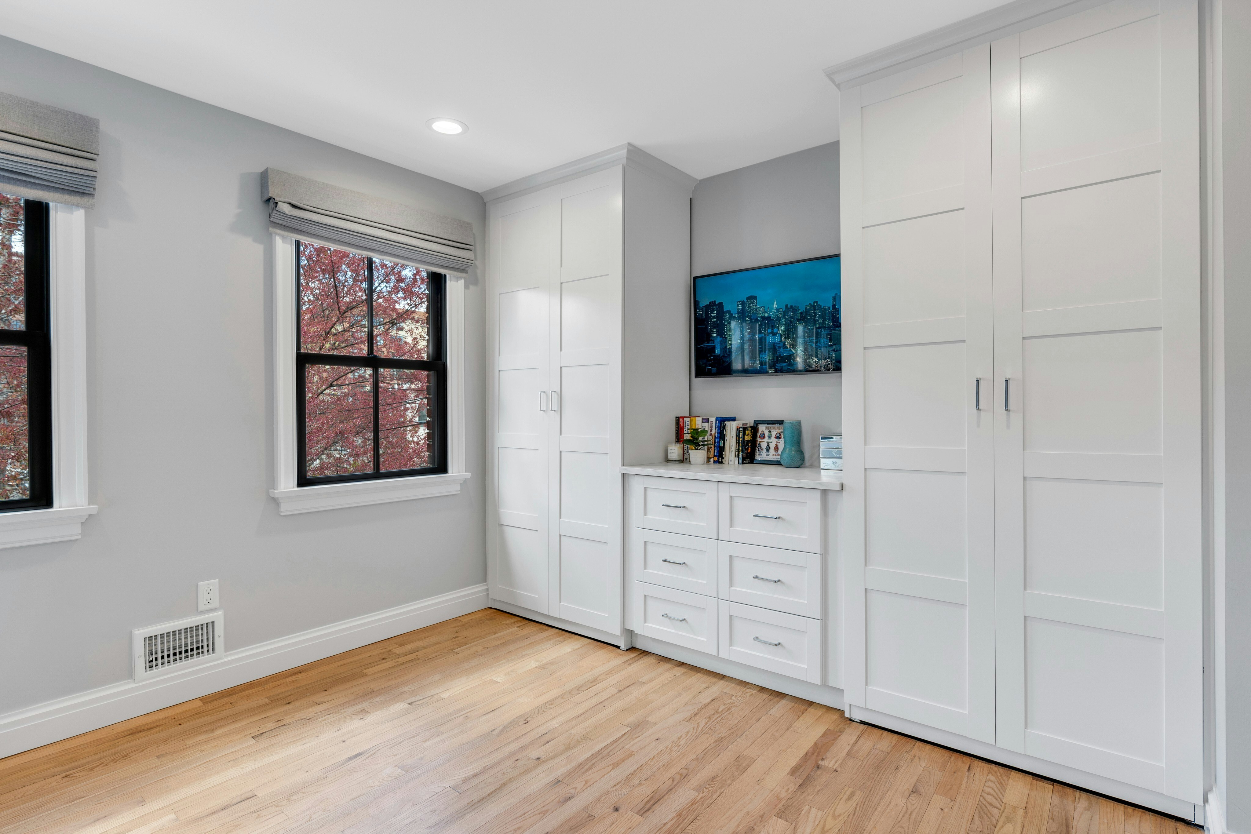297 9th Street 