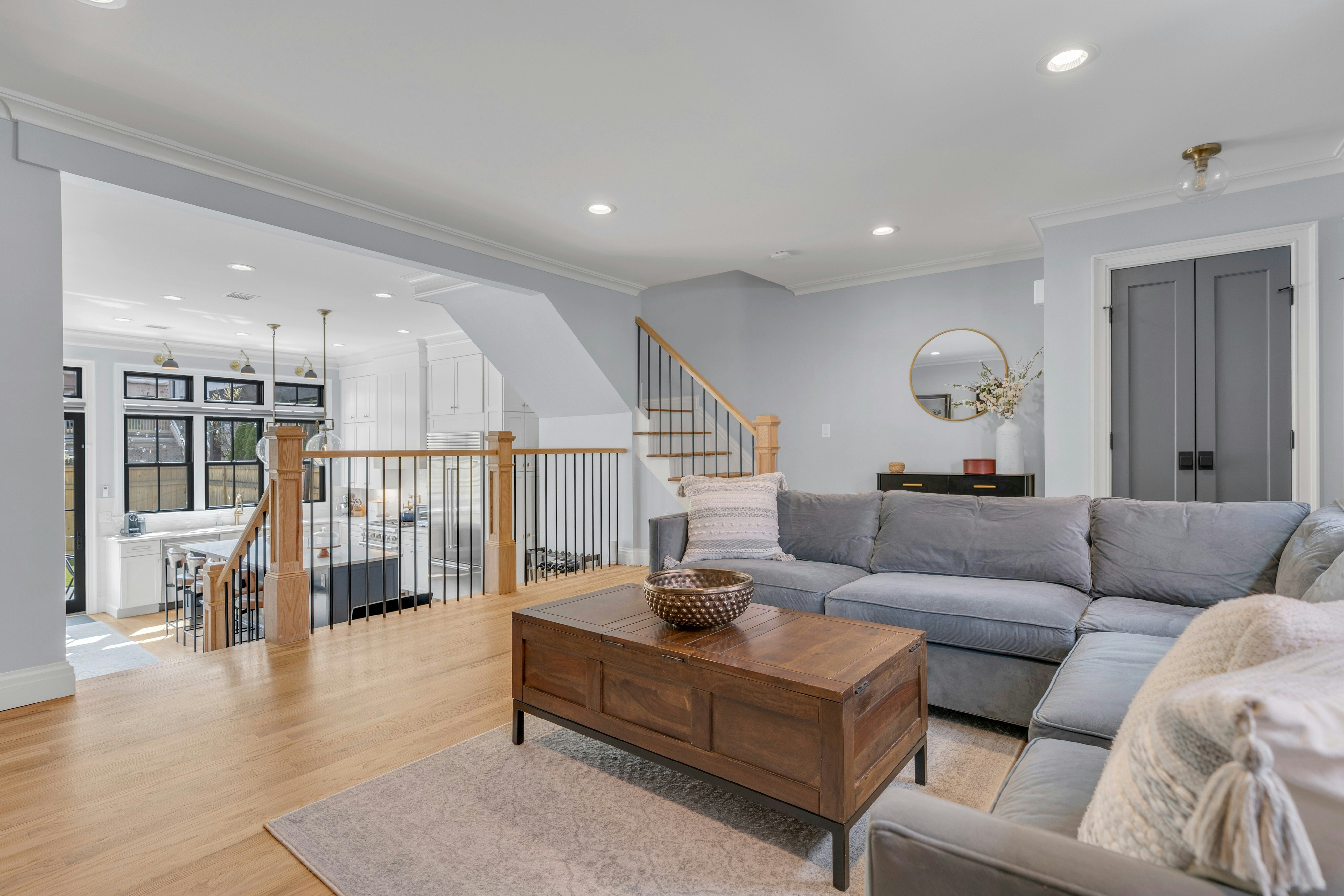 297 9th Street 