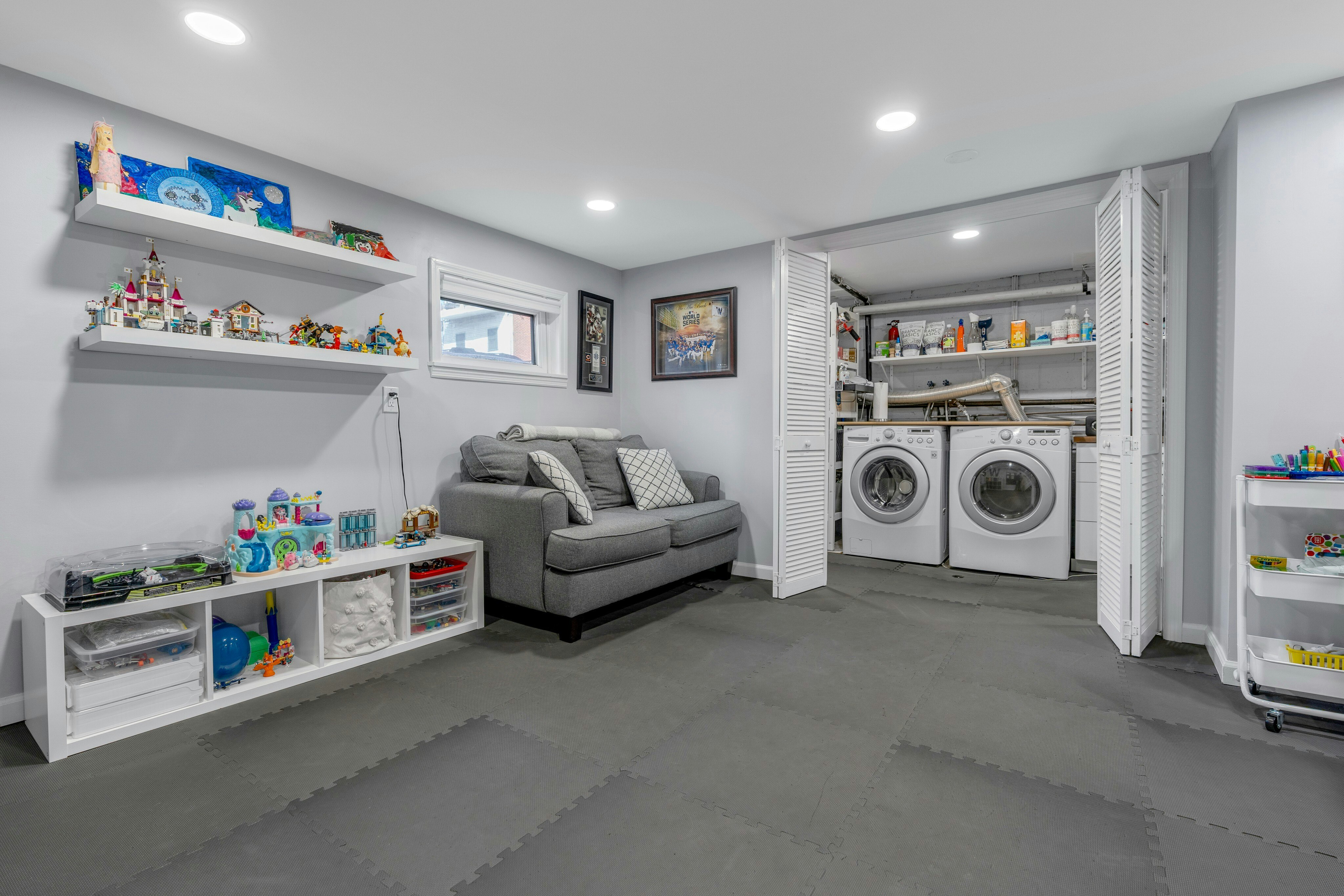 297 9th Street 