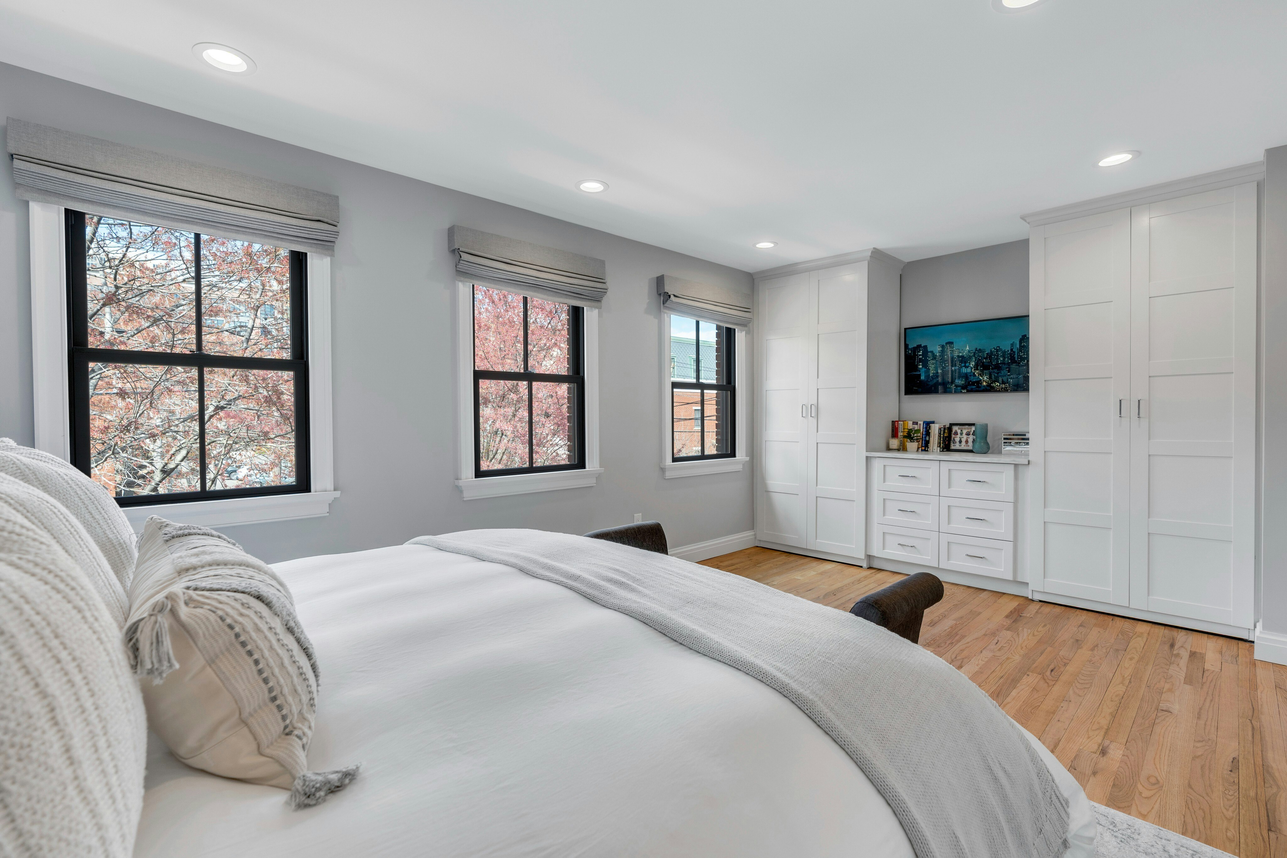 297 9th Street 