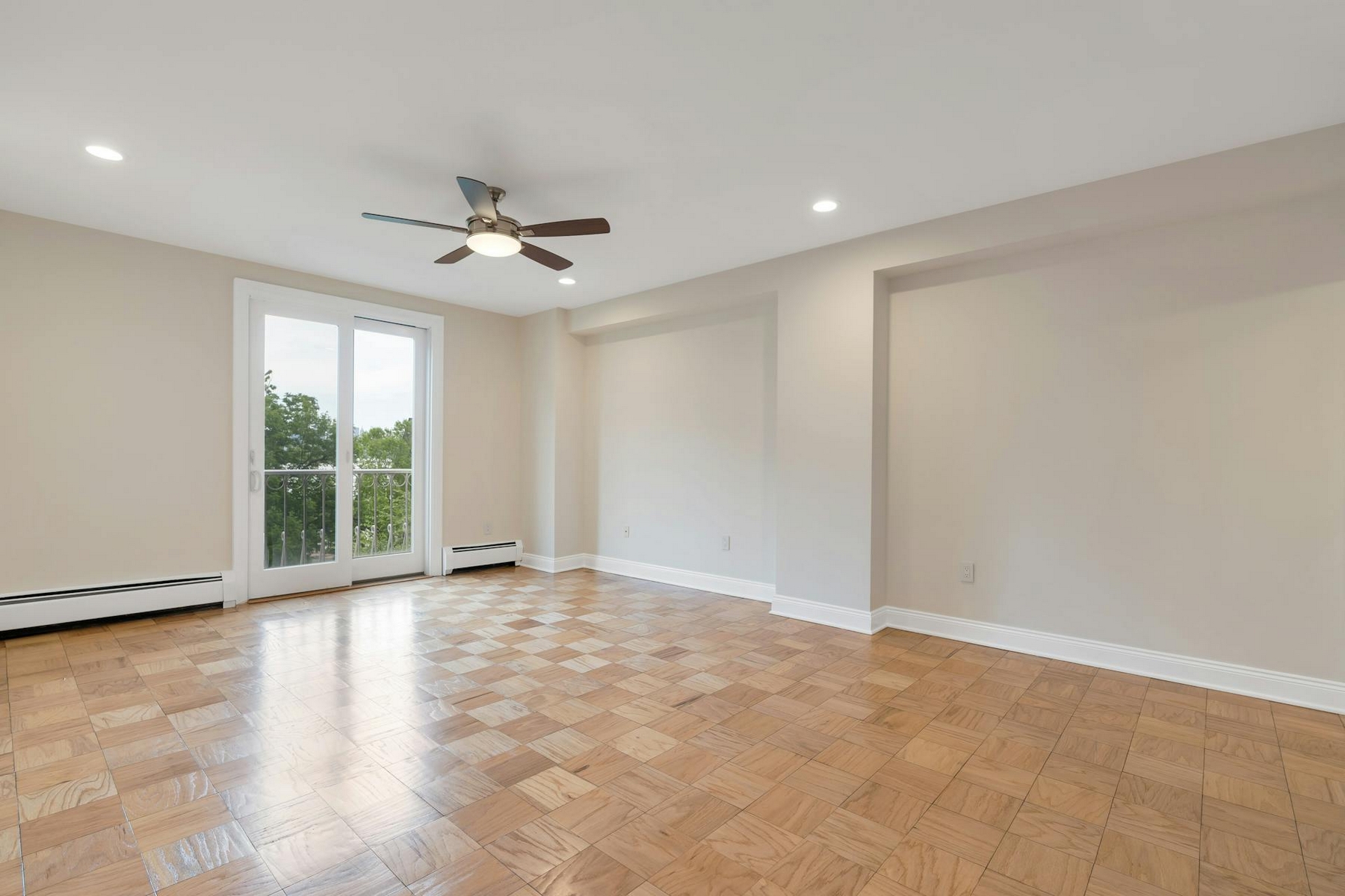 101 Shearwater Ct East Unit# 35