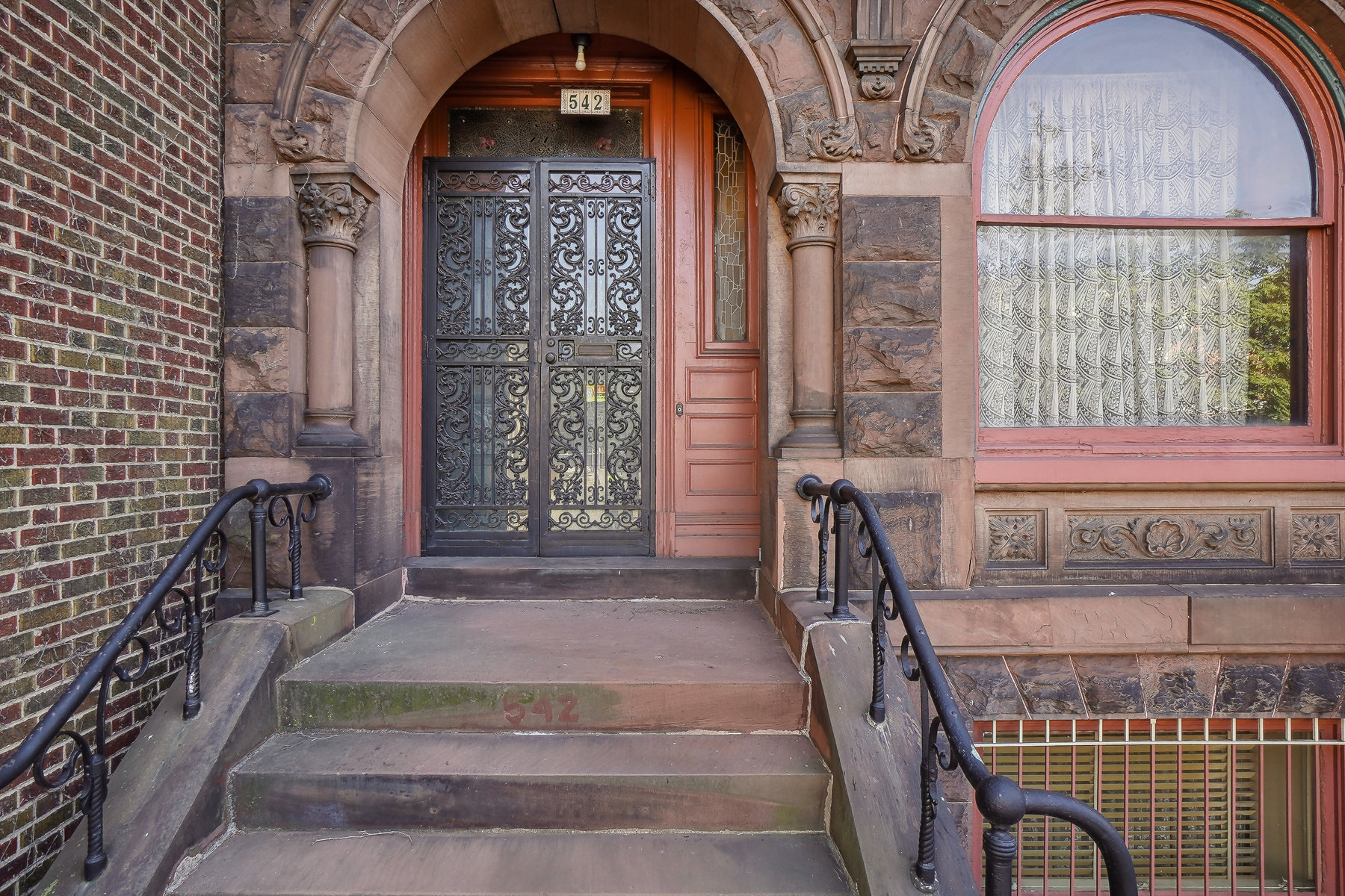 542 Bergen Ave 
