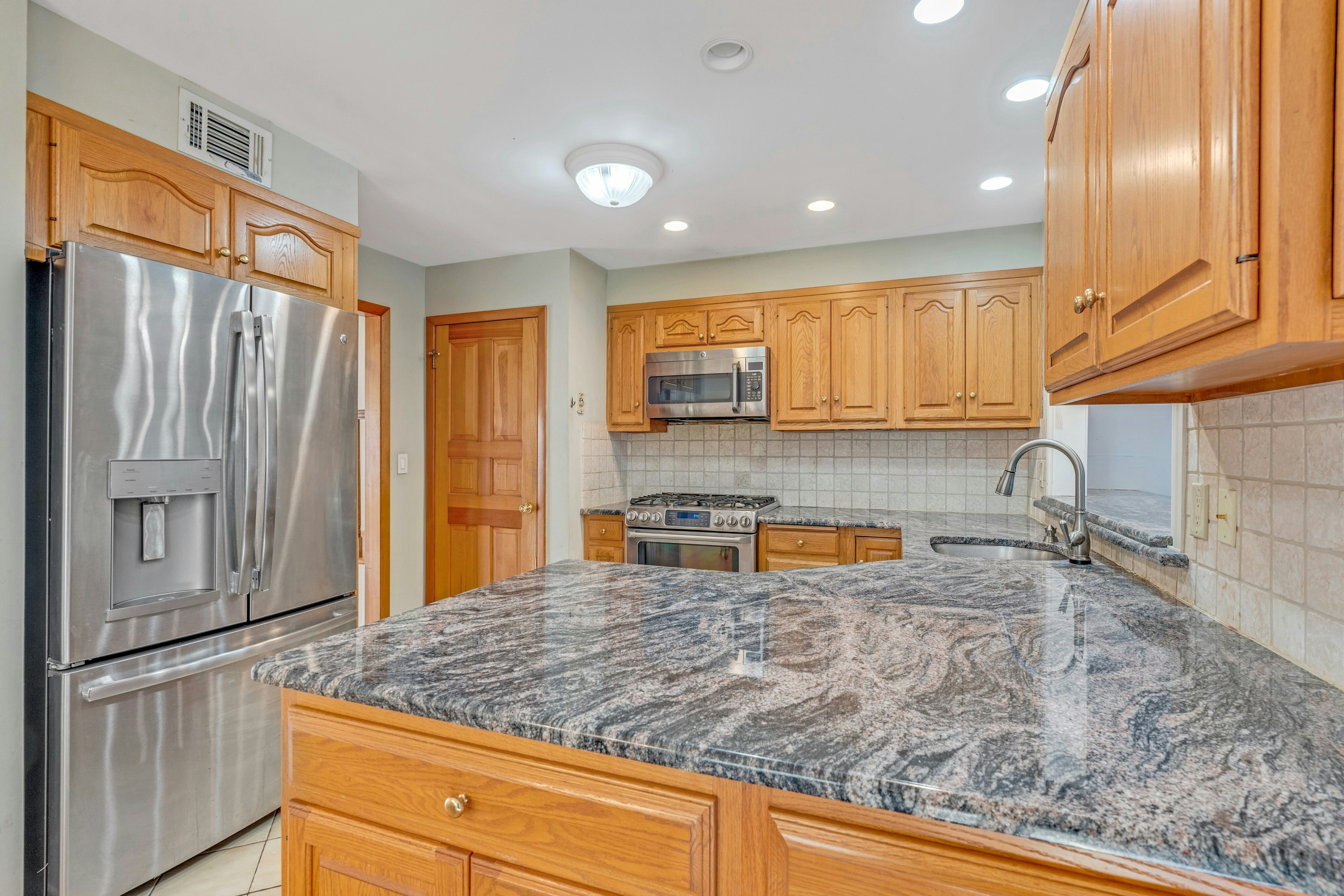 81 Hemlock Drive 