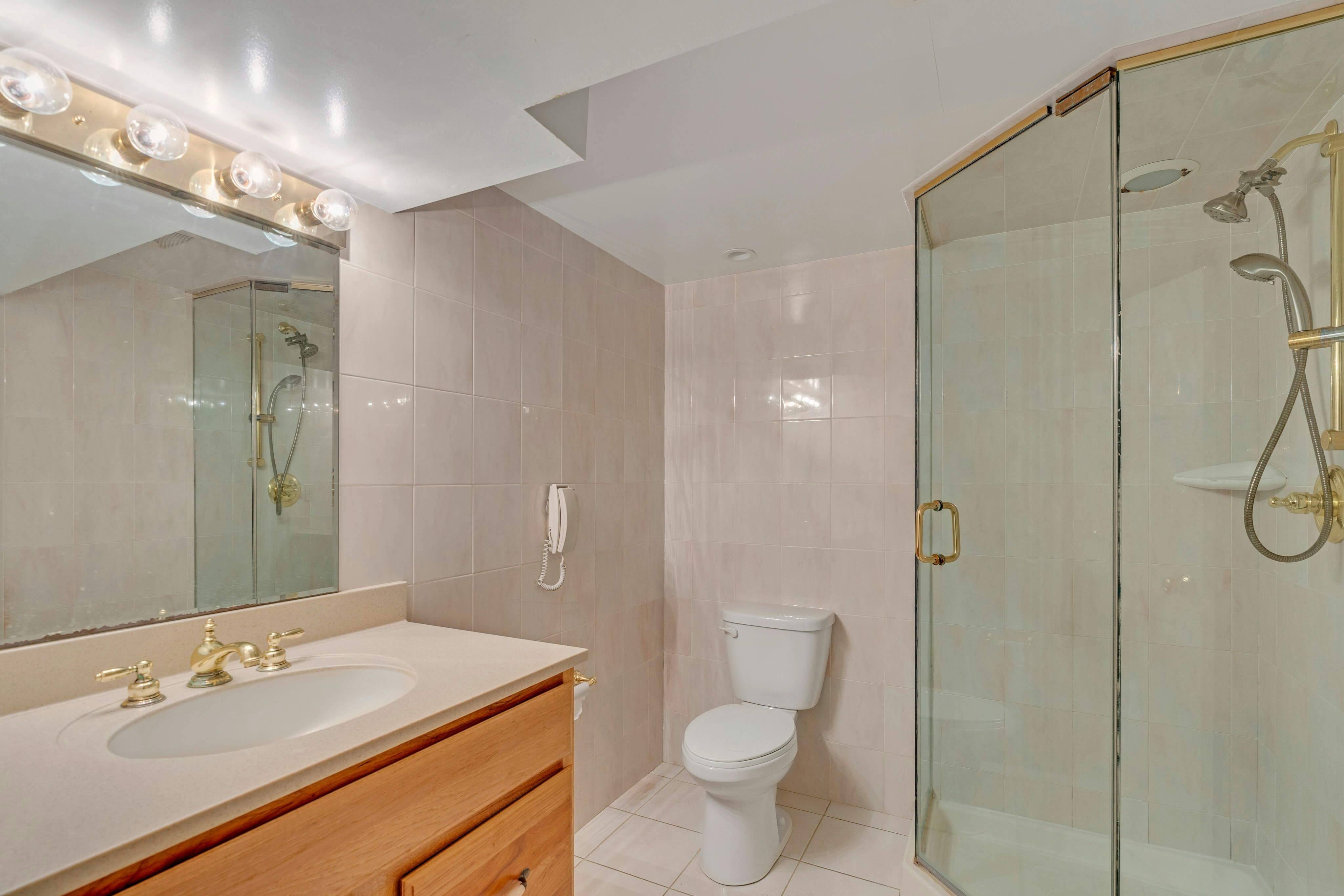 81 Hemlock Drive 