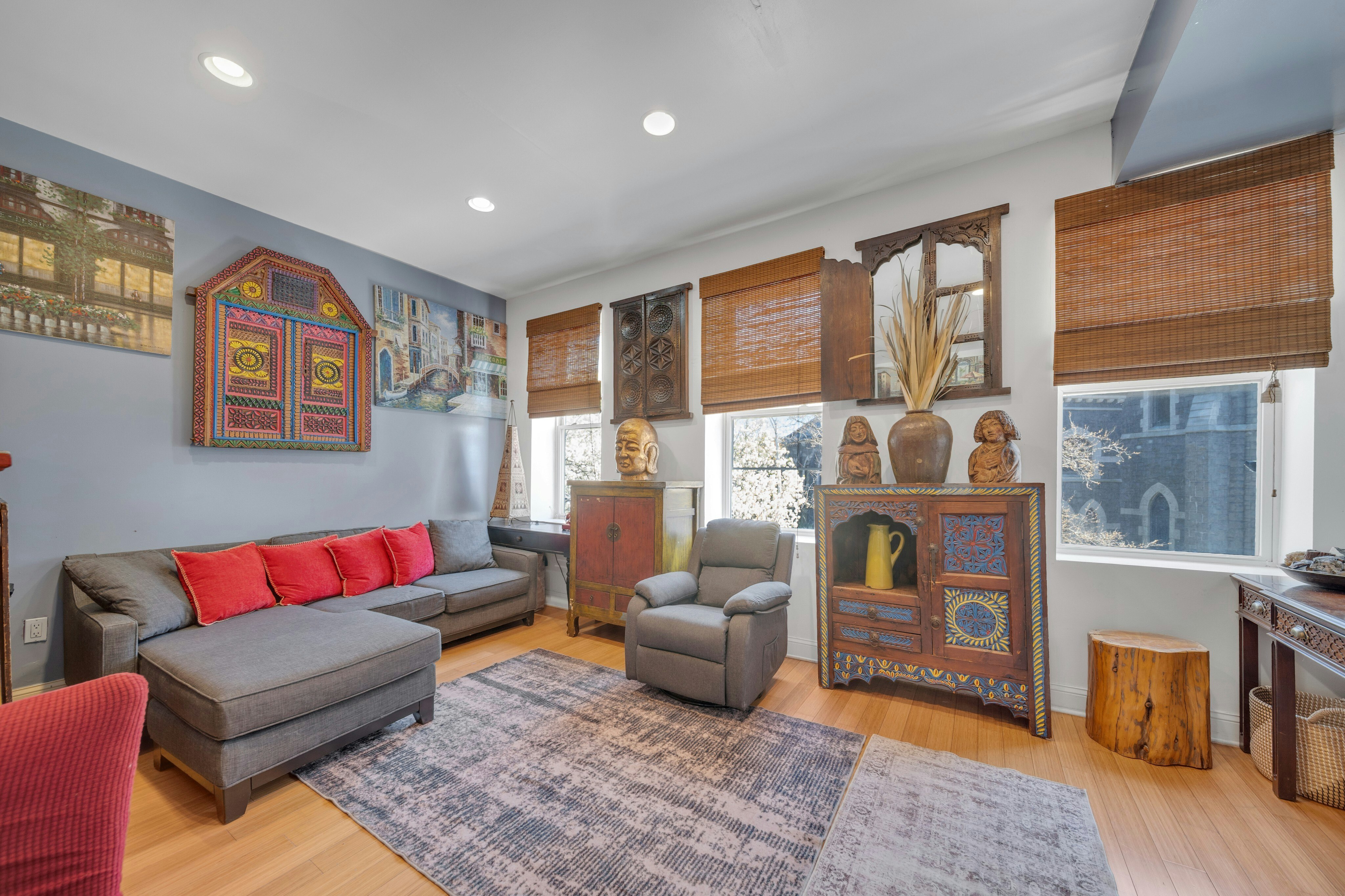824 Grand Street 