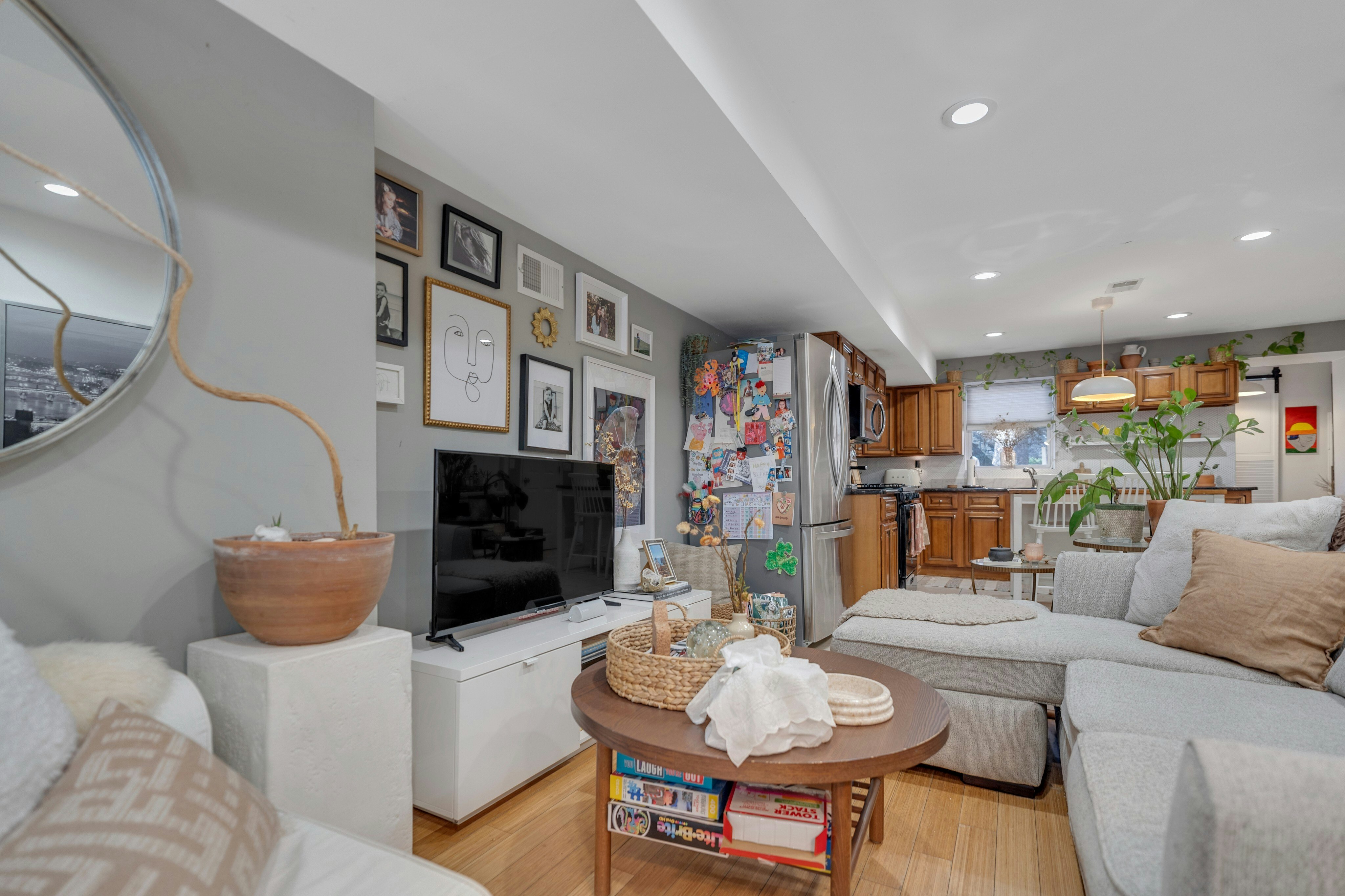 824 Grand Street 