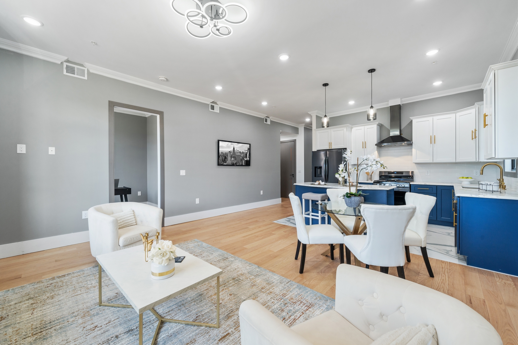 24 Romaine Avenue, unit C3 