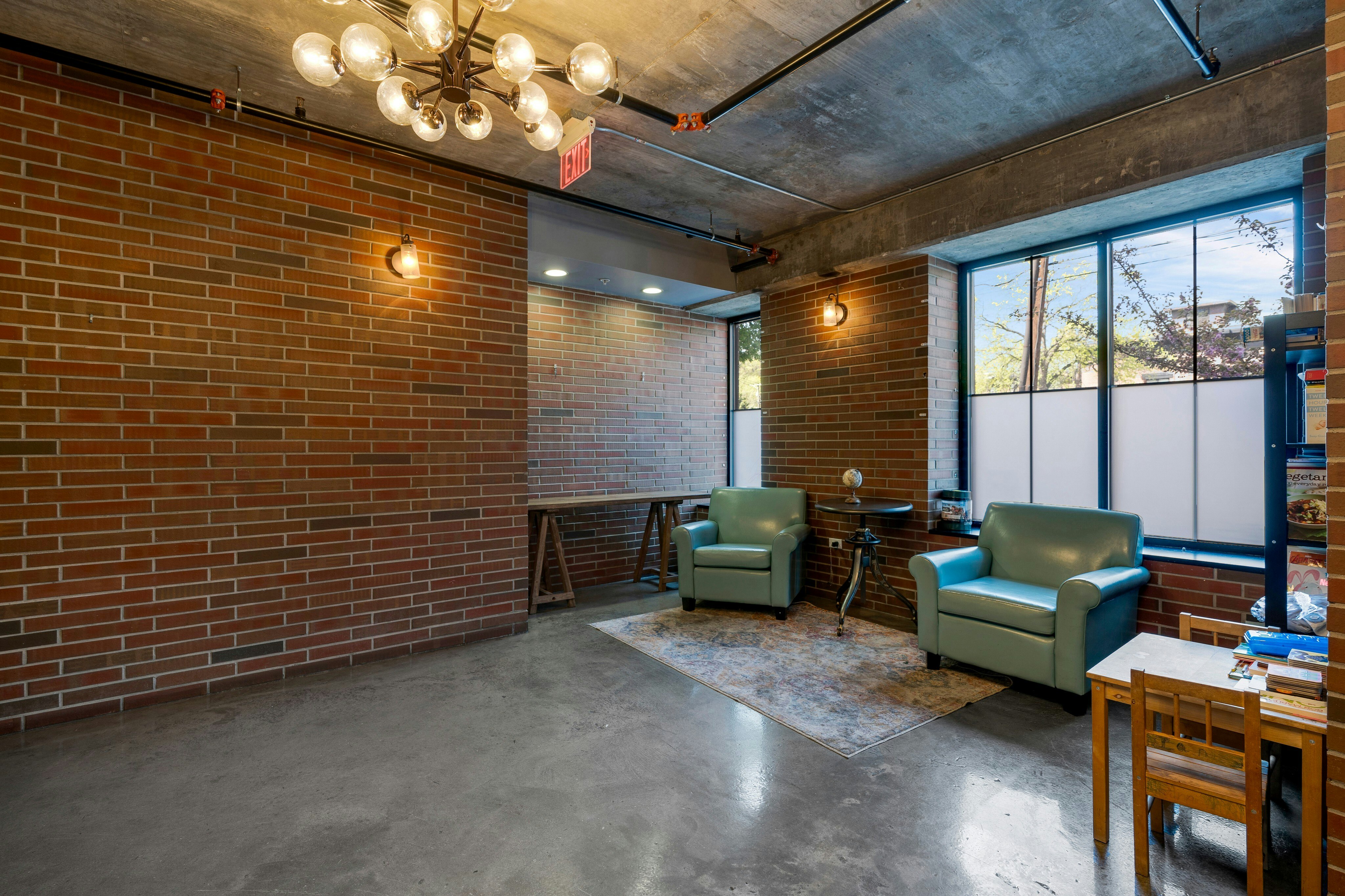 128 Harrison St.  #404 